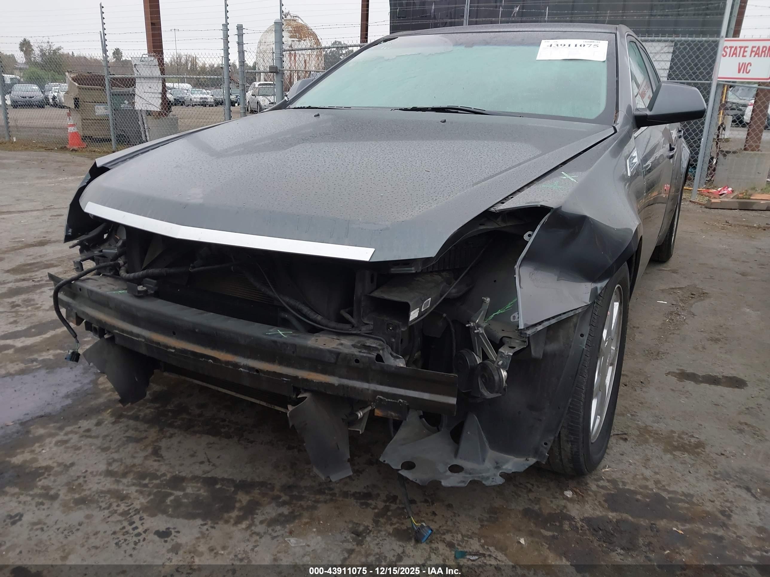 CADILLAC CTS image 6
