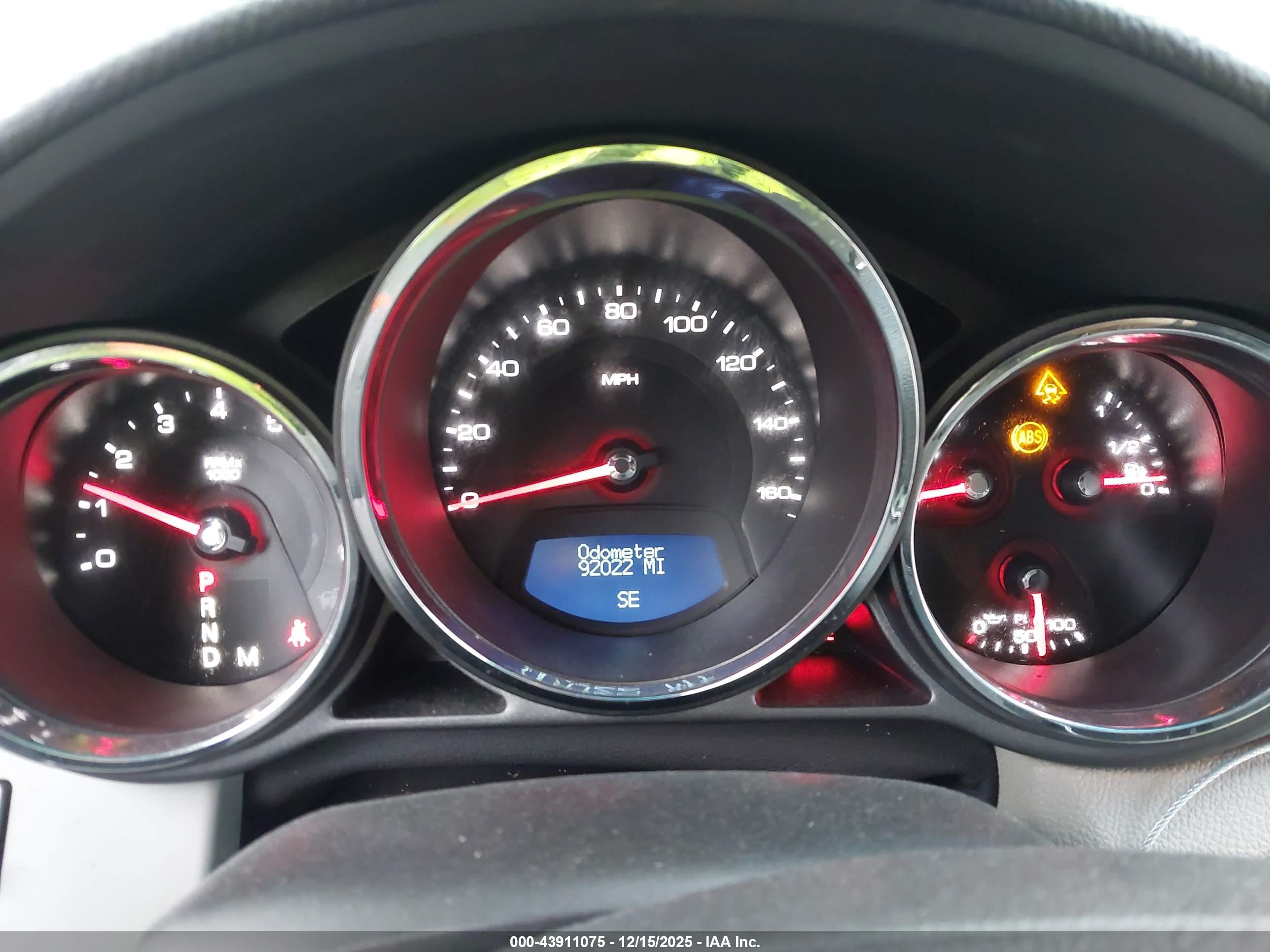 CADILLAC CTS image 7