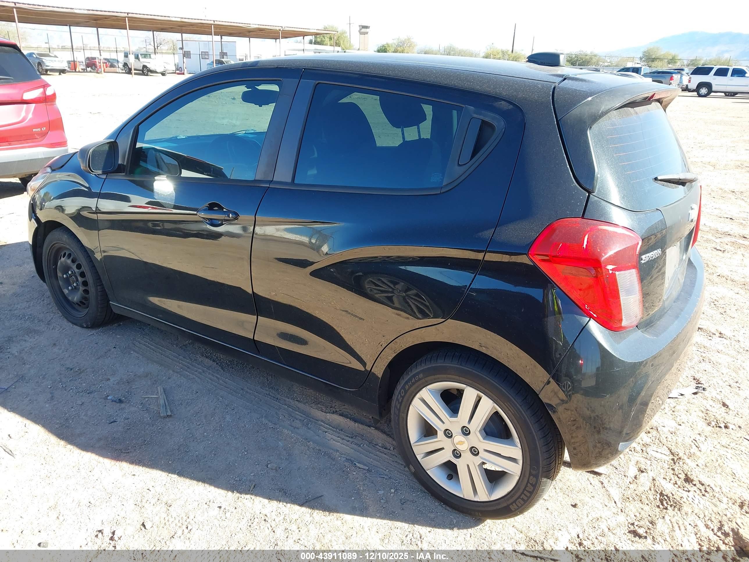 CHEVROLET SPARK image 3