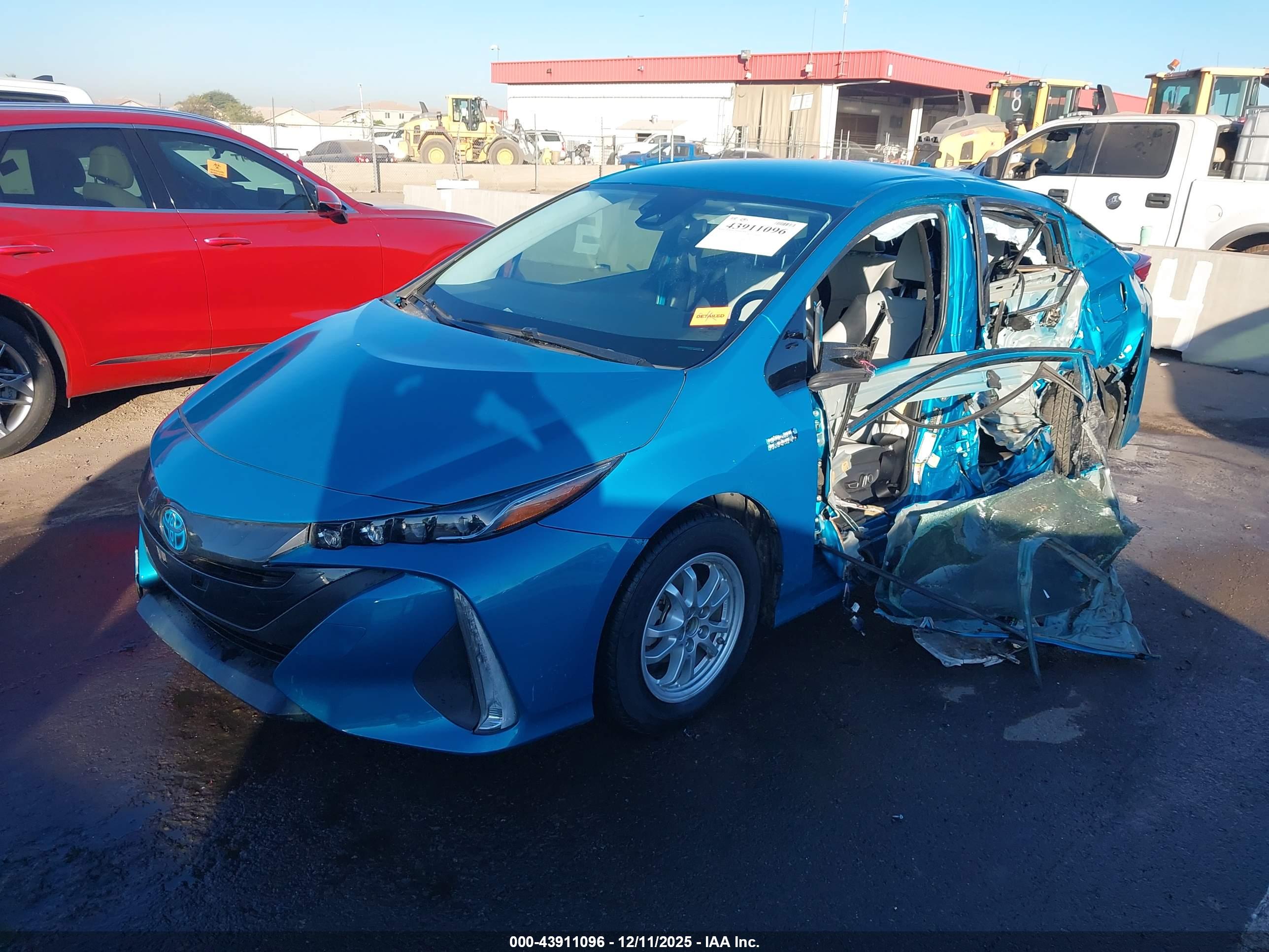TOYOTA PRIUS image 2