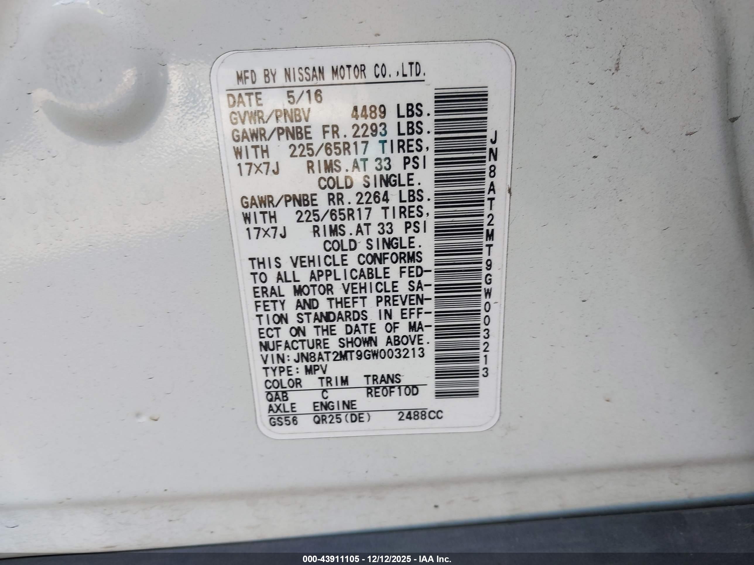 NISSAN ROGUE image 9