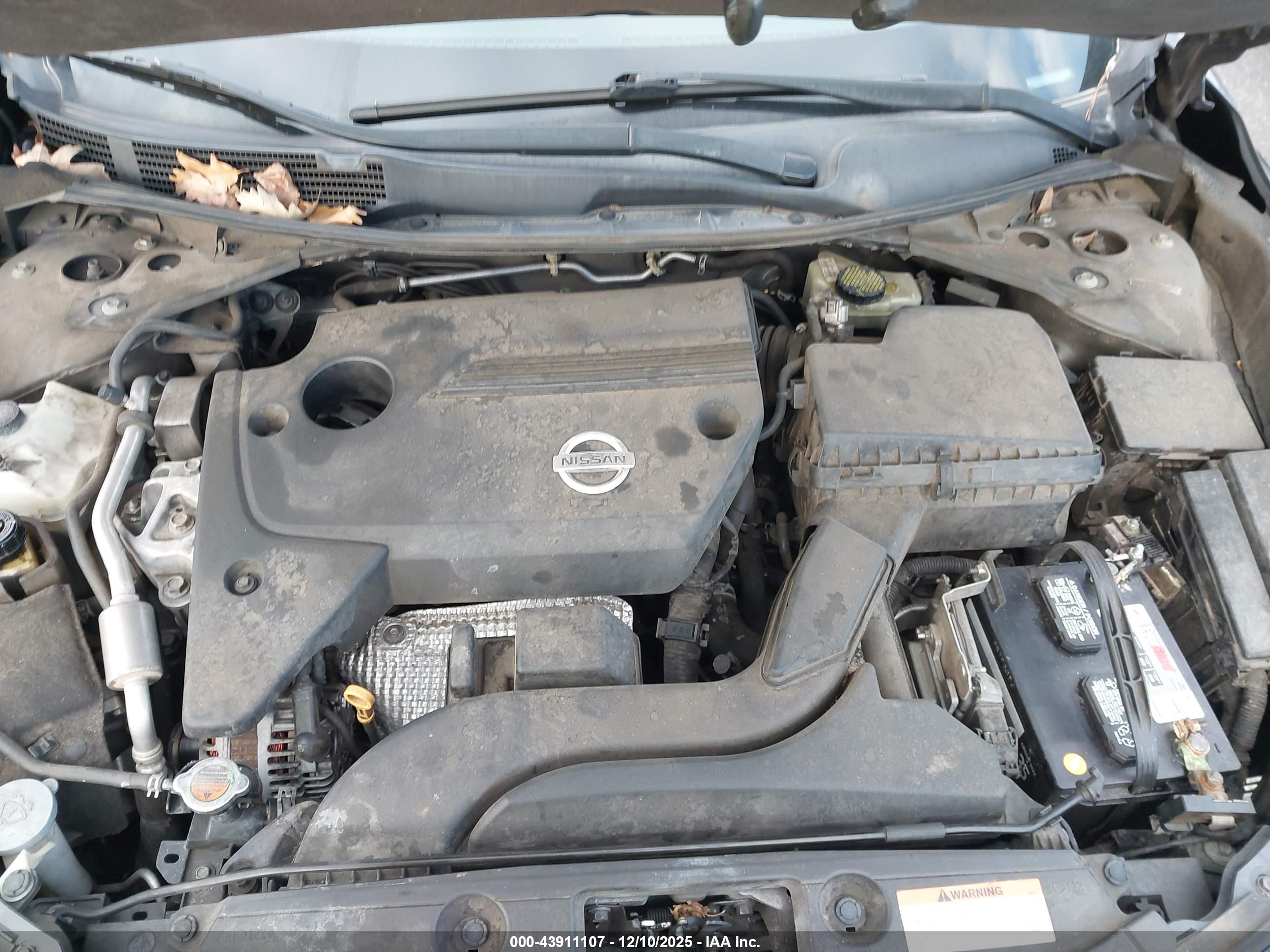 NISSAN ALTIMA image 10