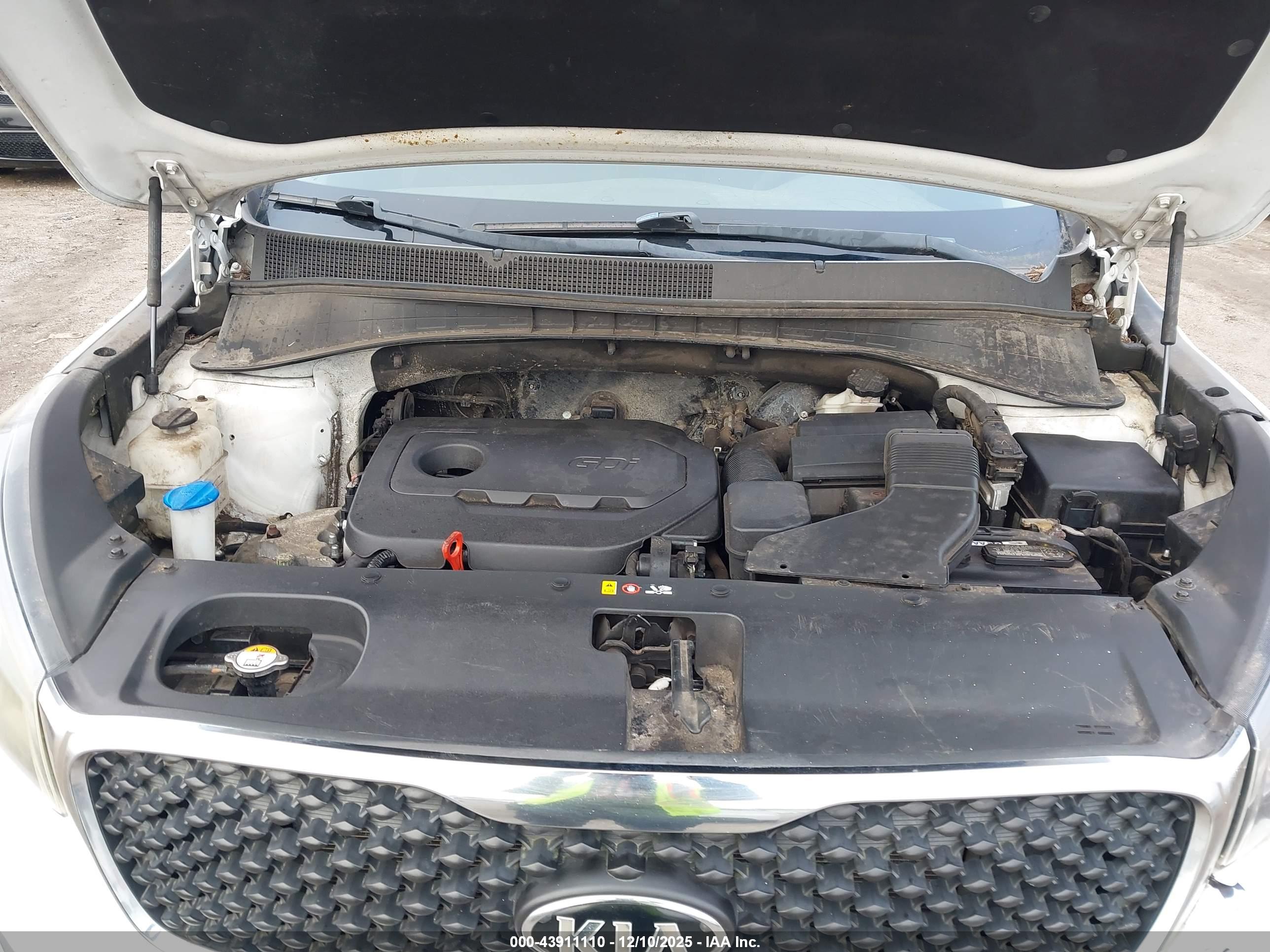 KIA SORENTO image 10
