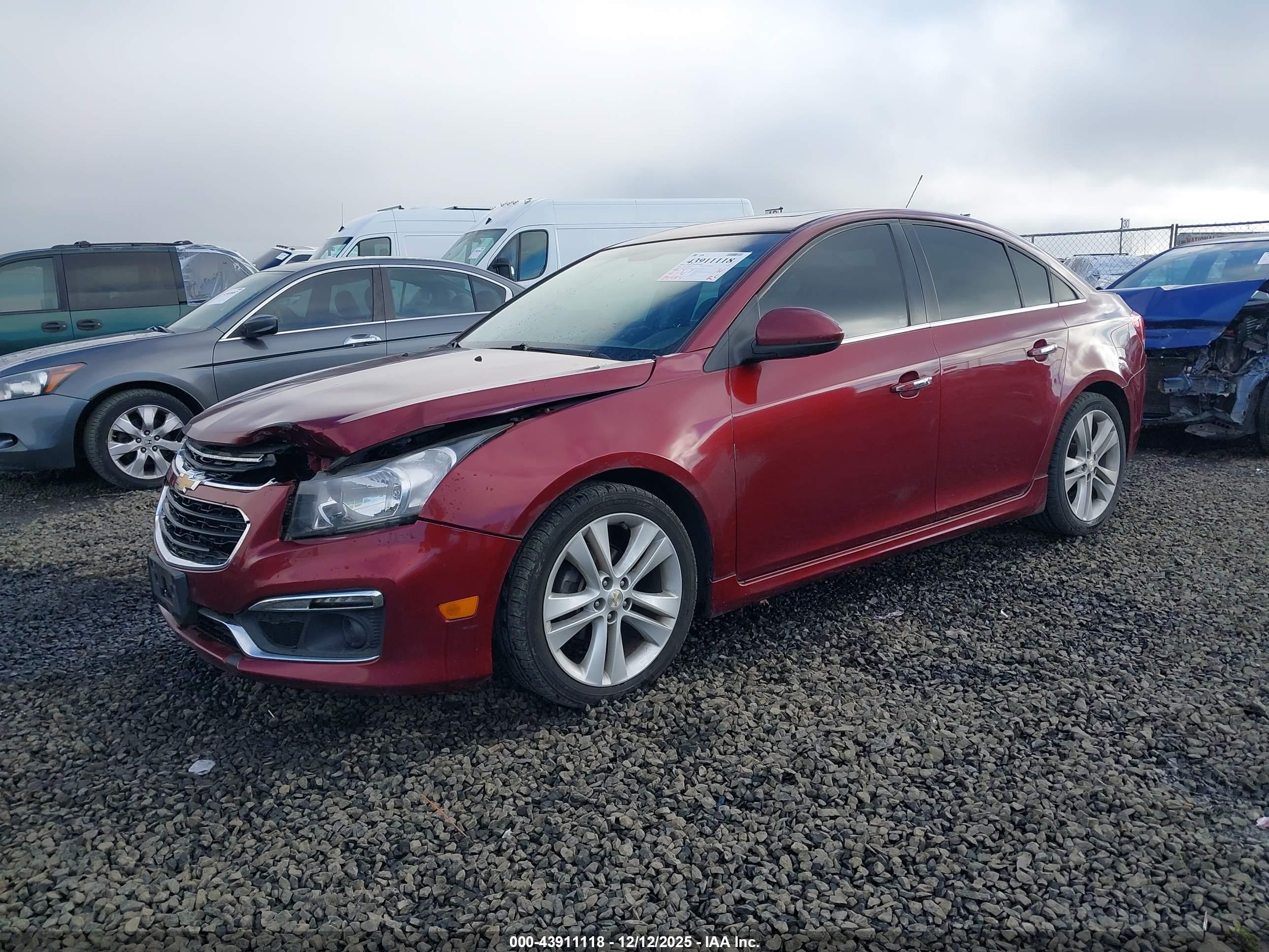 CHEVROLET CRUZE image 2