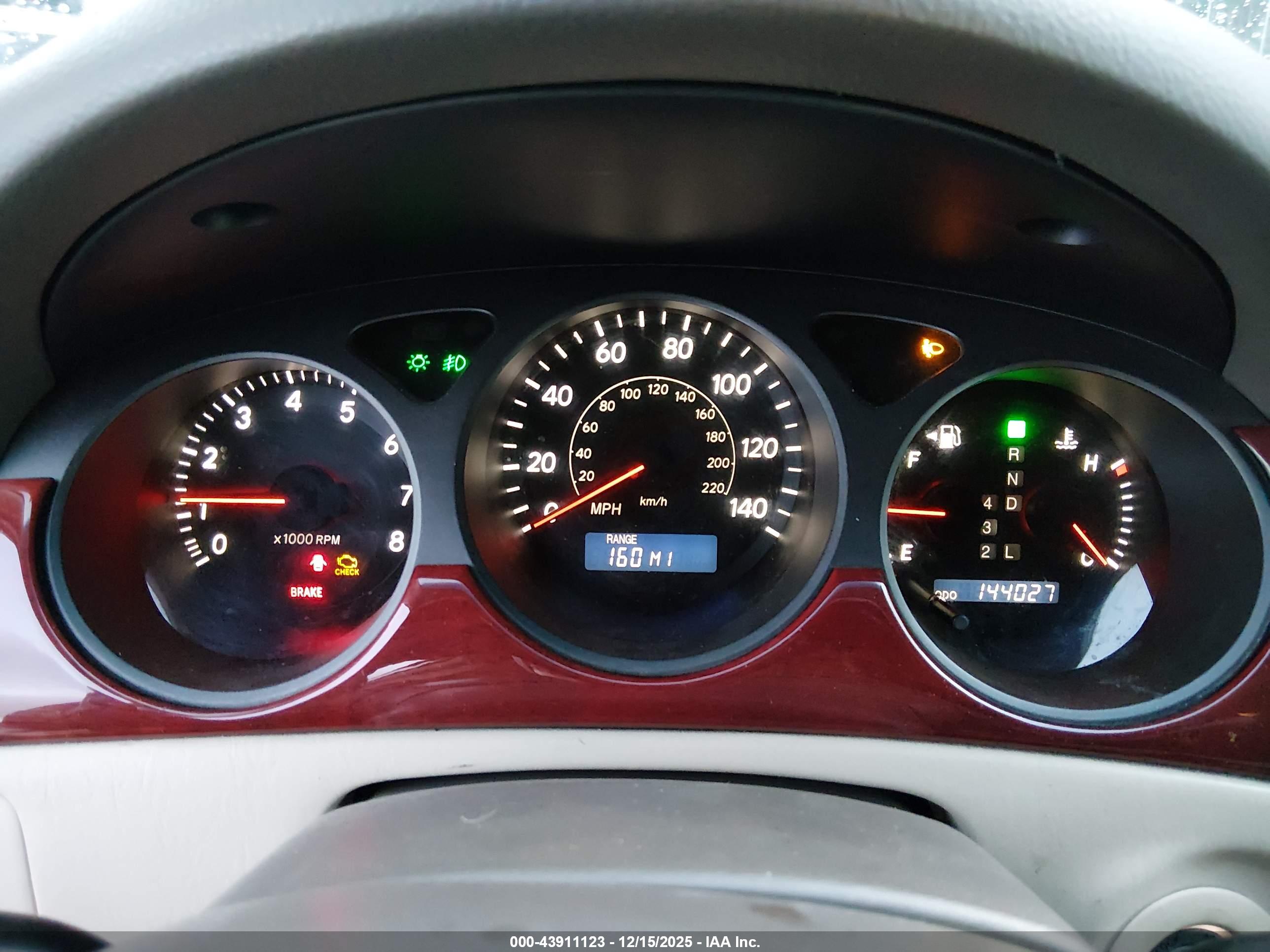 LEXUS ES image 7
