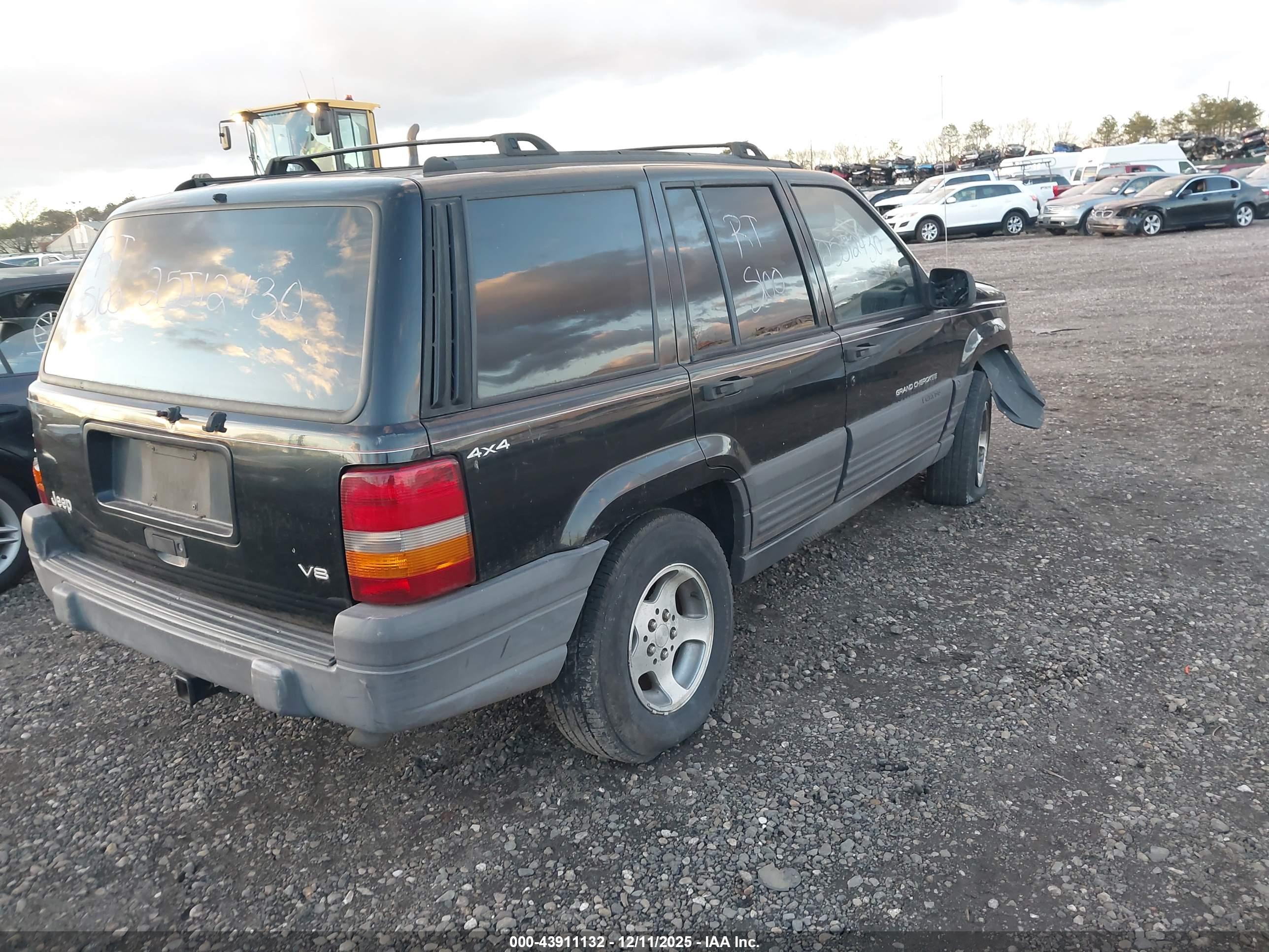 JEEP GRAND image 4