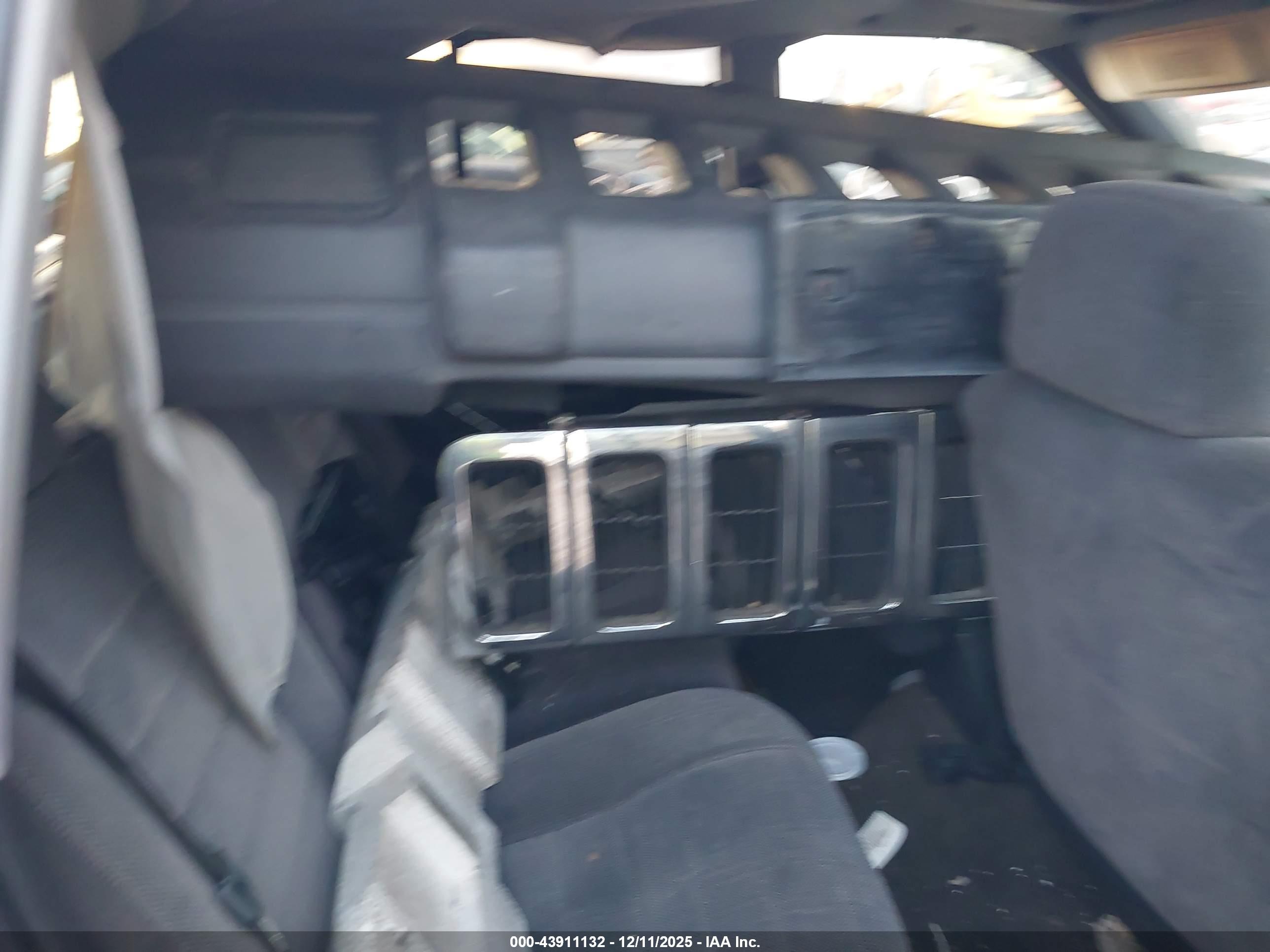 JEEP GRAND image 8