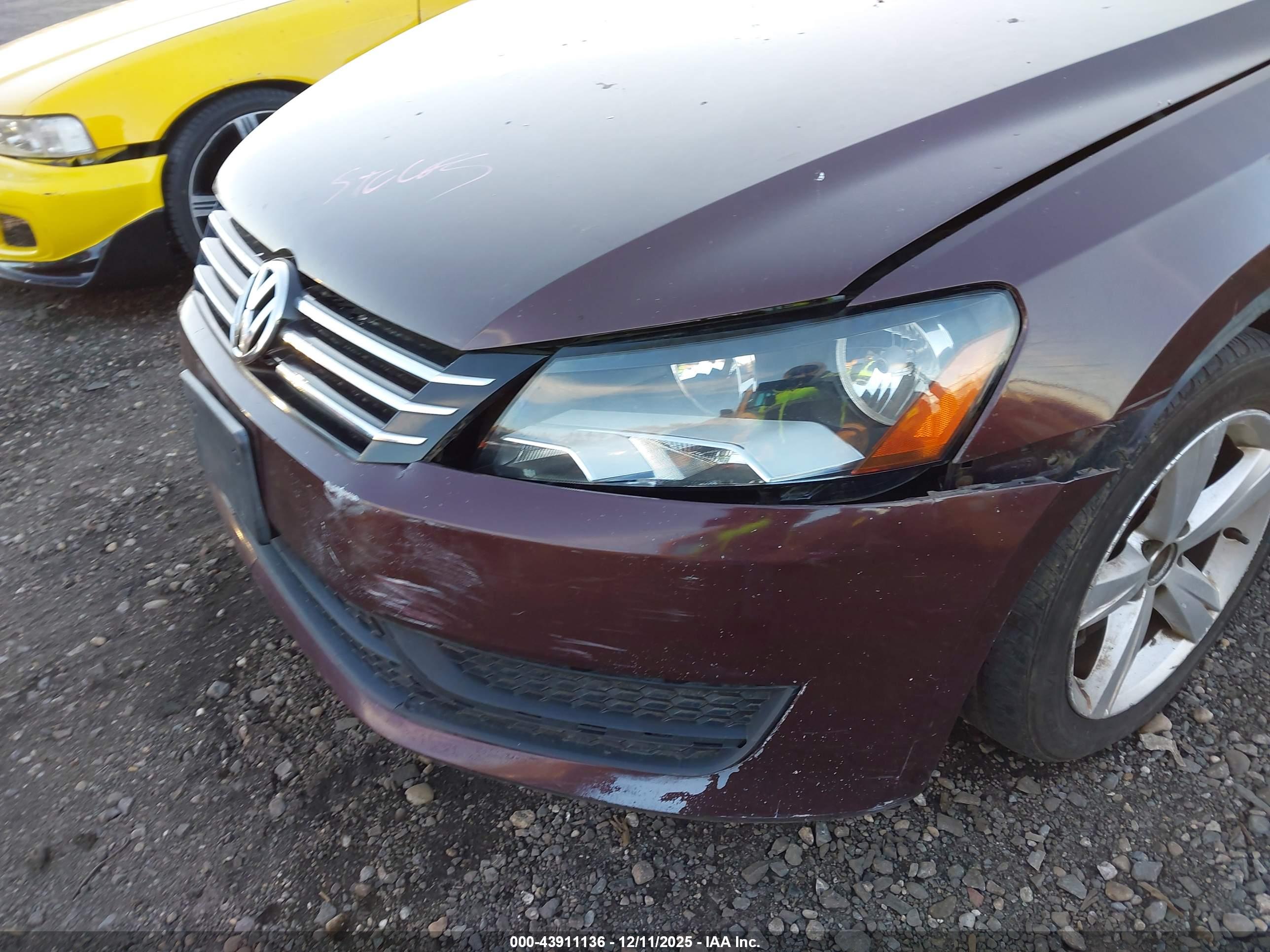 VOLKSWAGEN PASSAT image 6