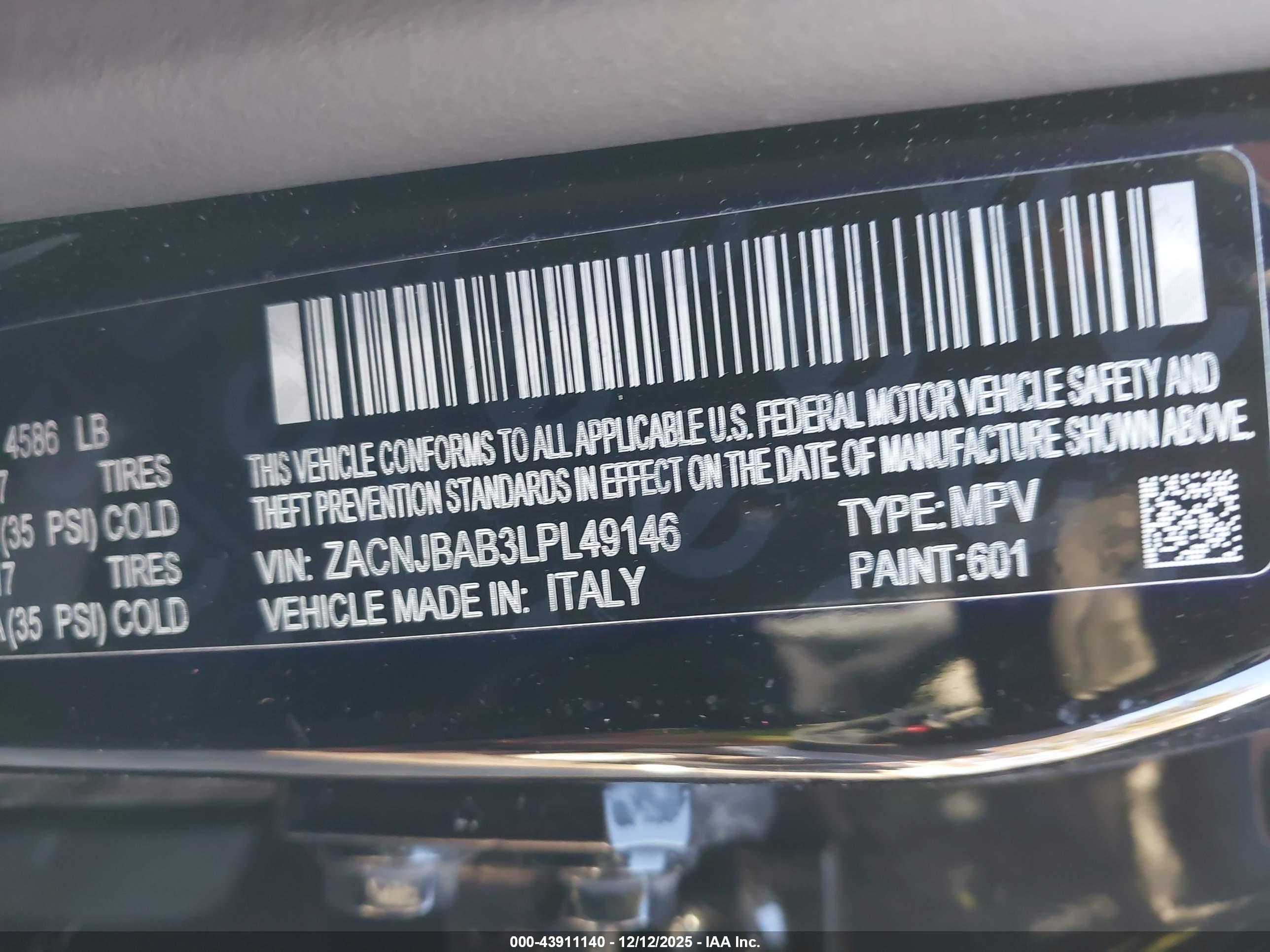 JEEP RENEGADE image 9