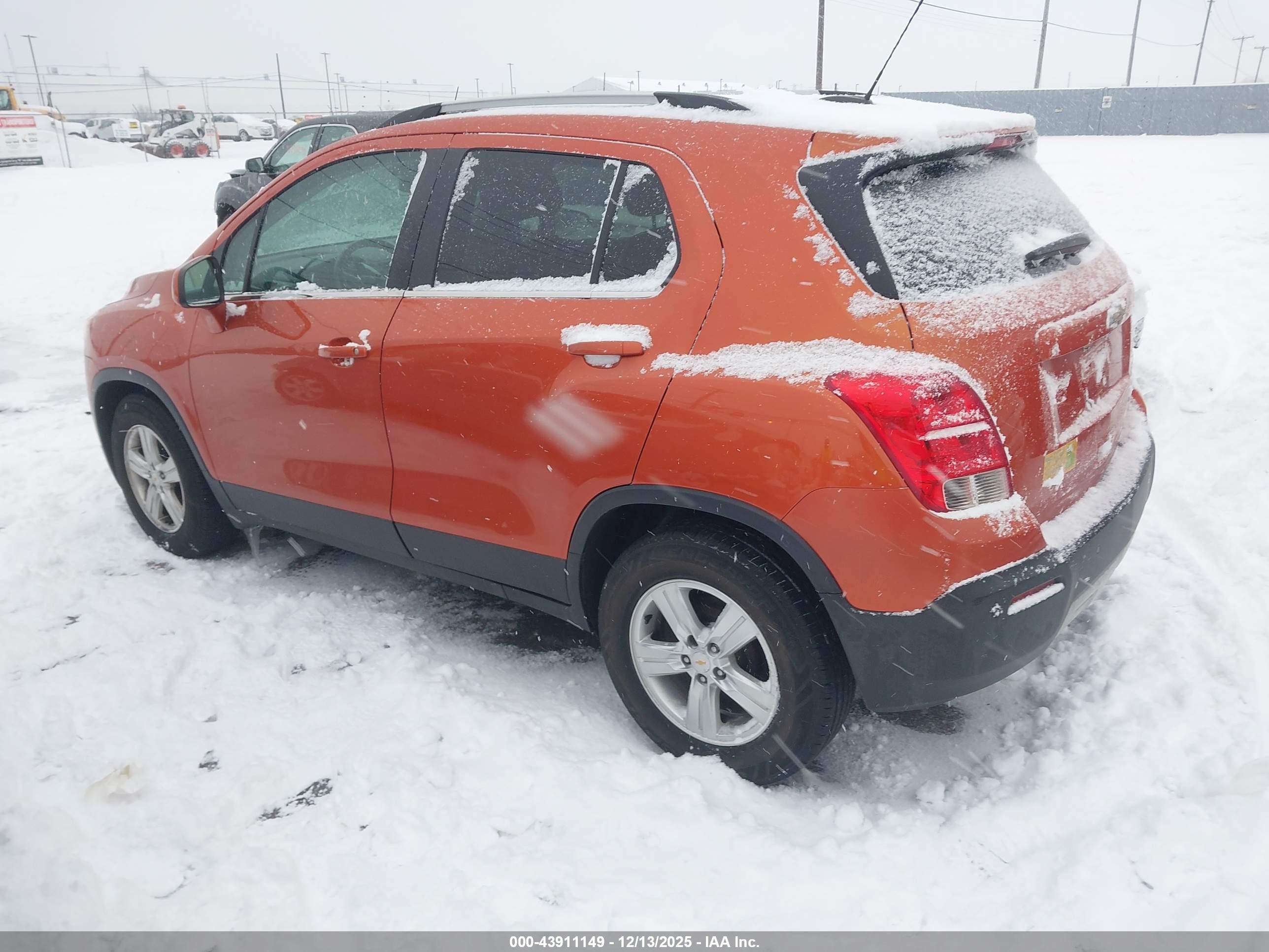 CHEVROLET TRAX image 3