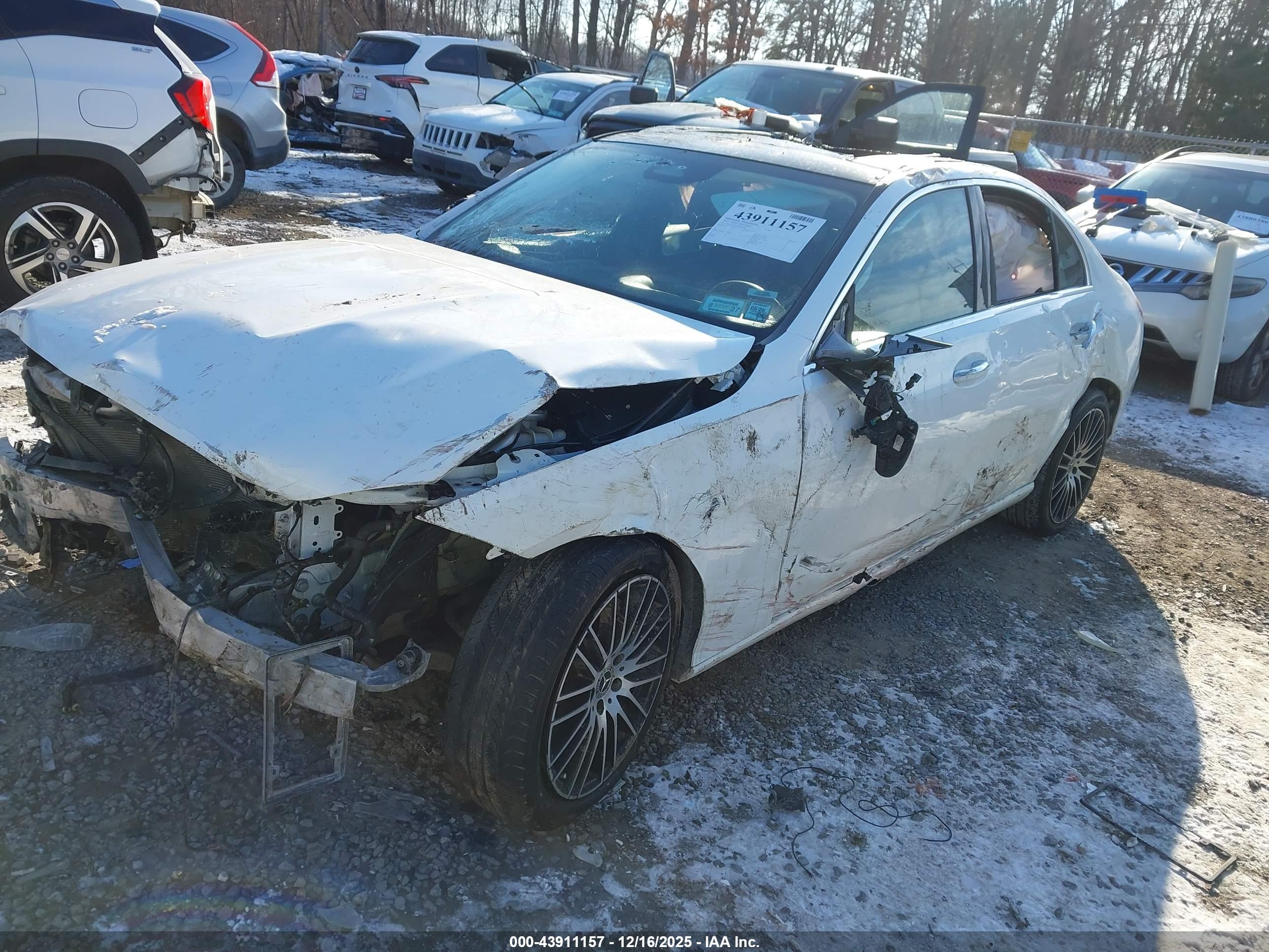 MERCEDES-BENZ C image 2