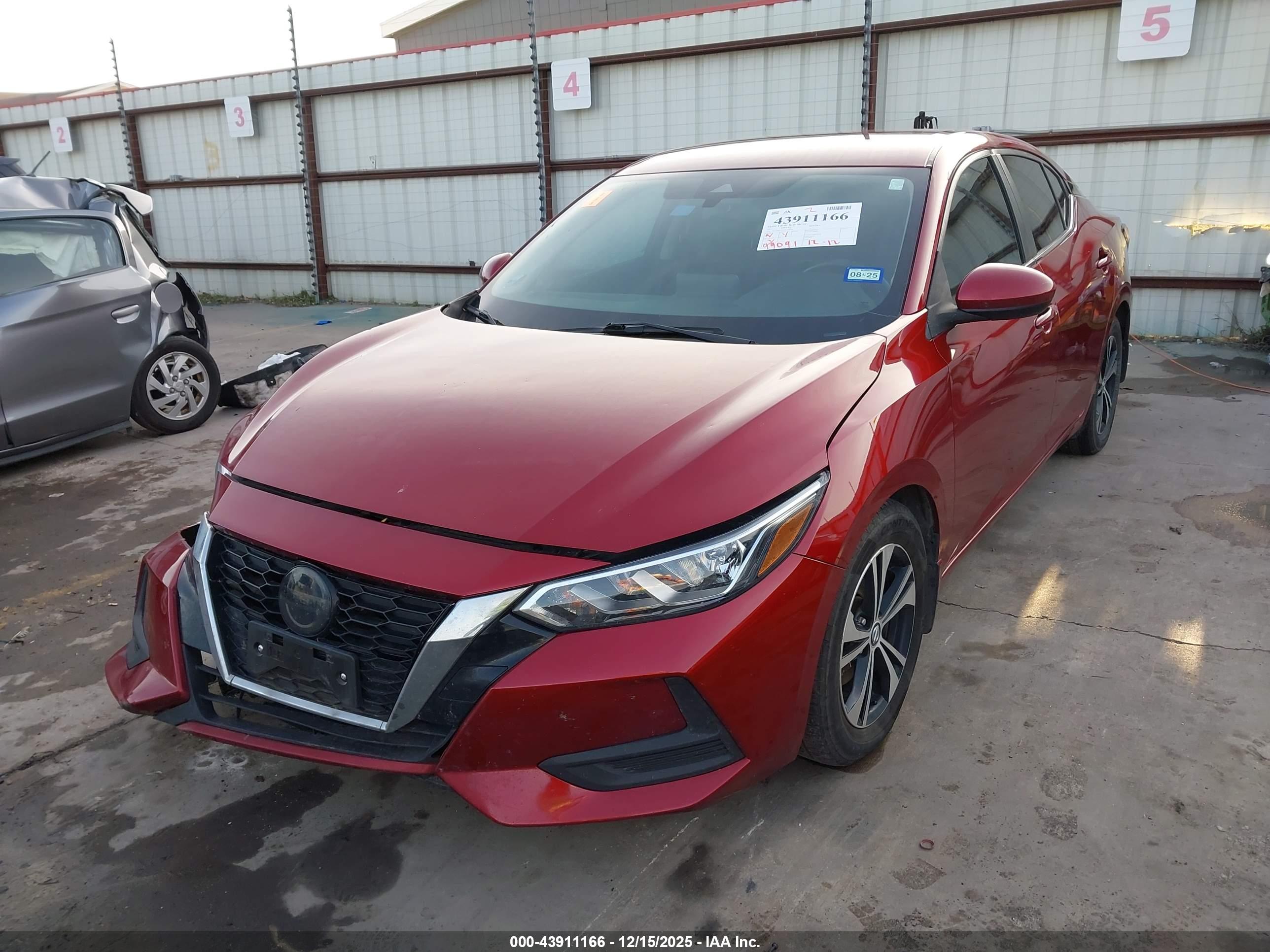 NISSAN SENTRA image 2
