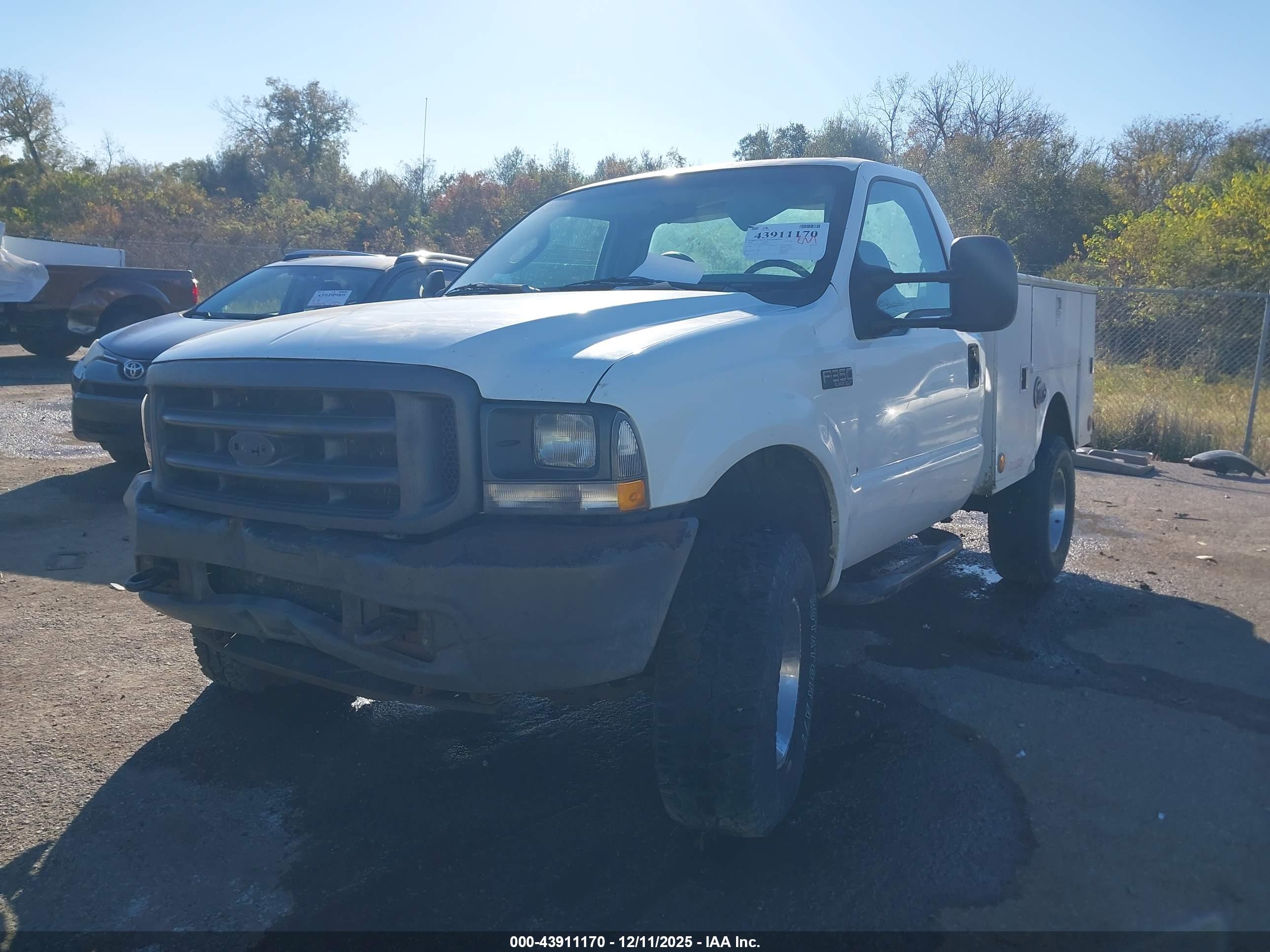 FORD F-350 image 2