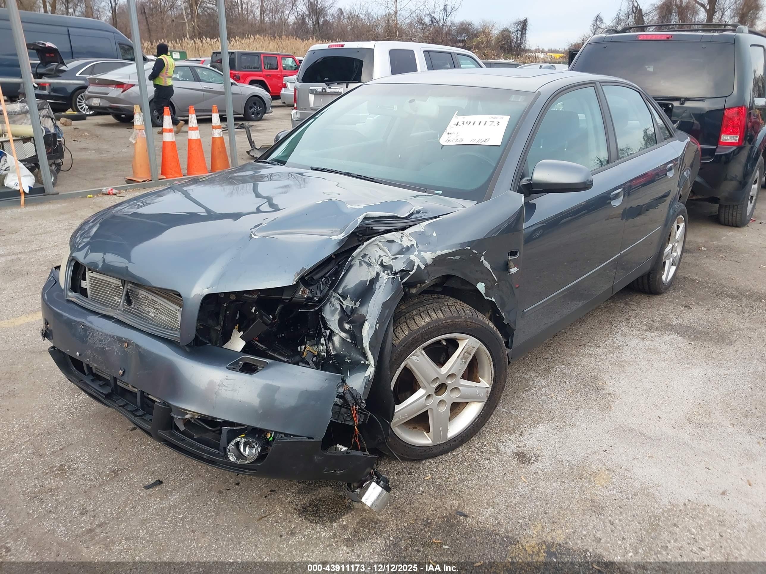 AUDI A4 image 2