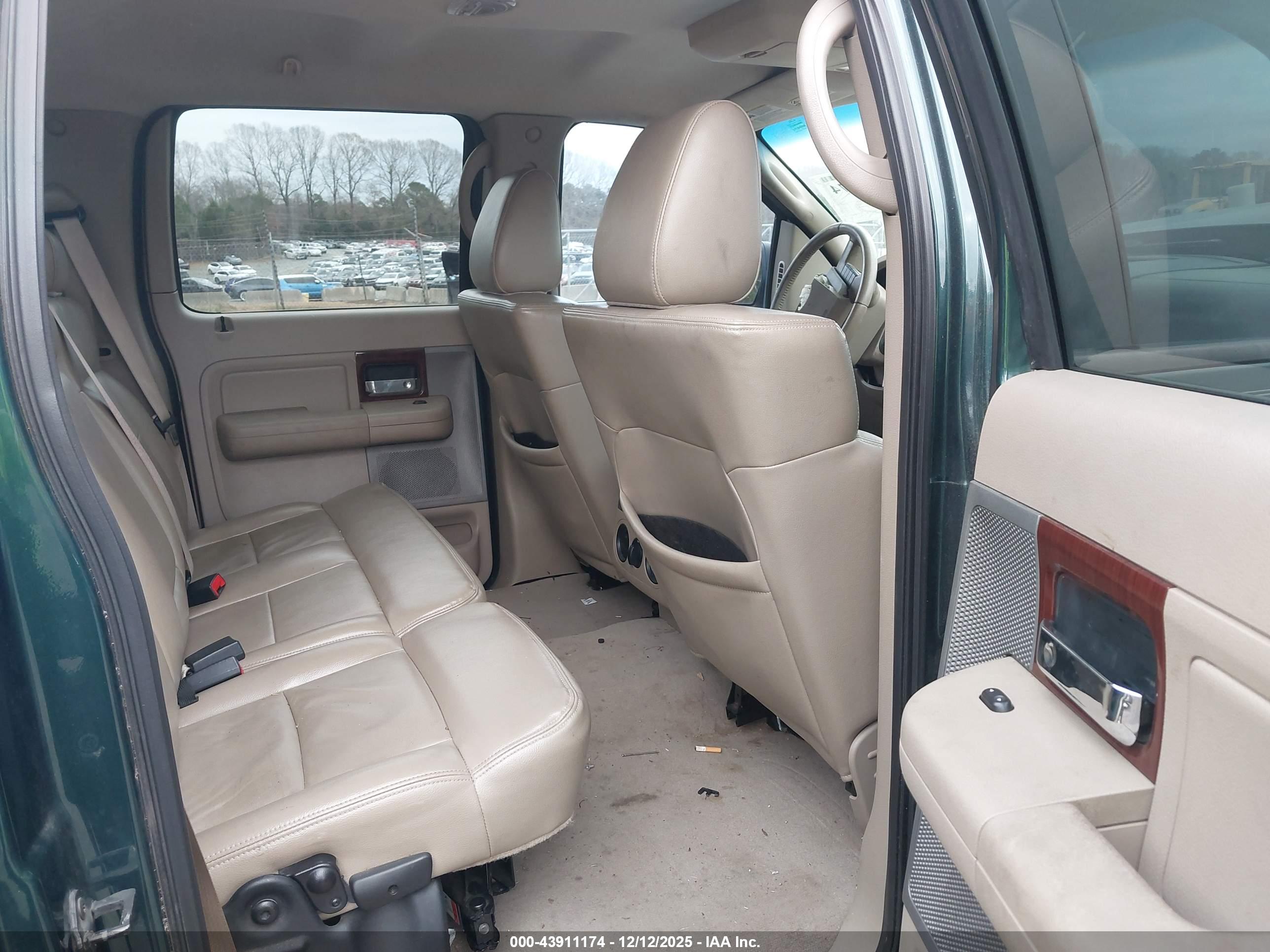 FORD F-150 image 8
