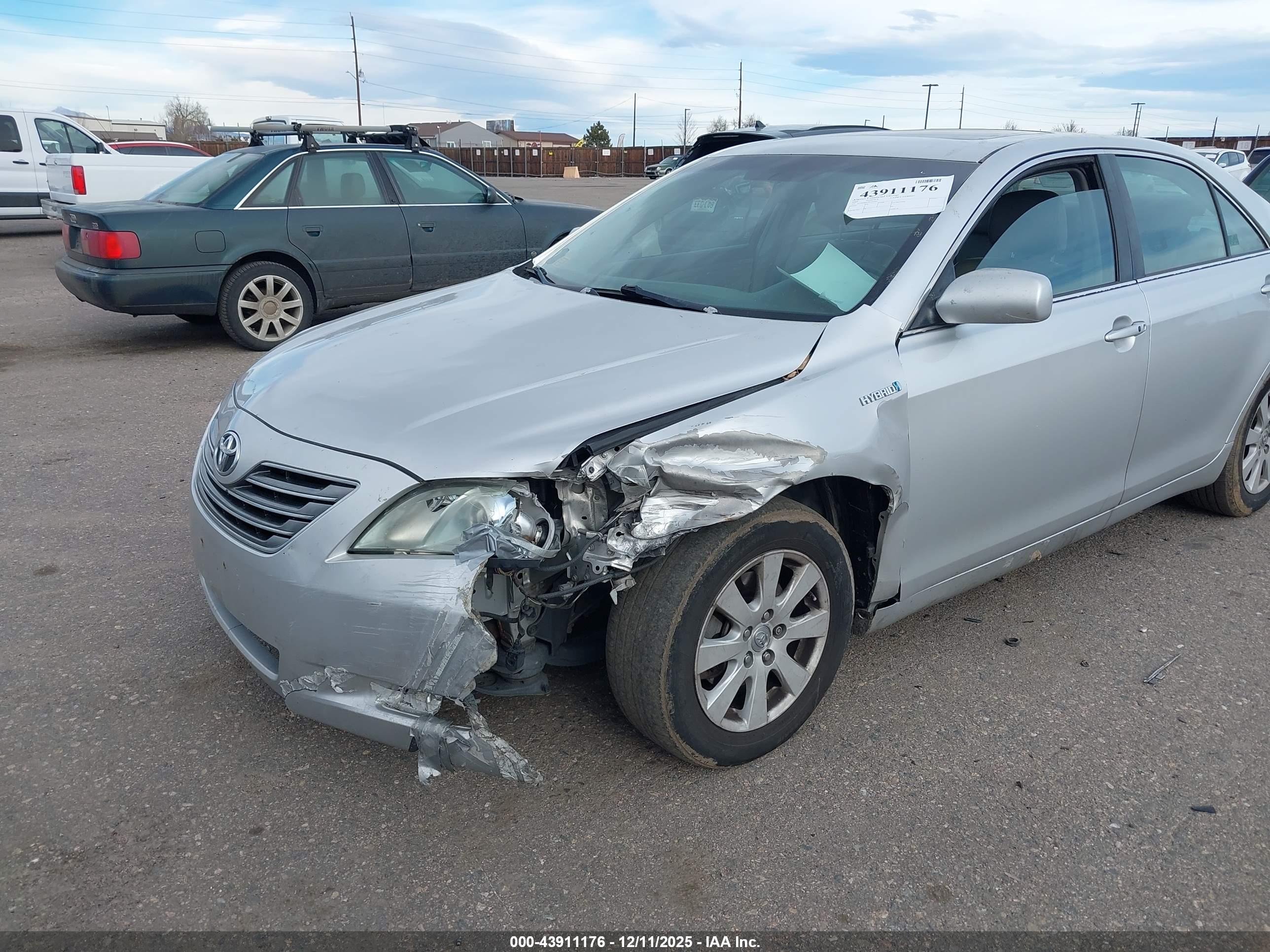 TOYOTA CAMRY image 6