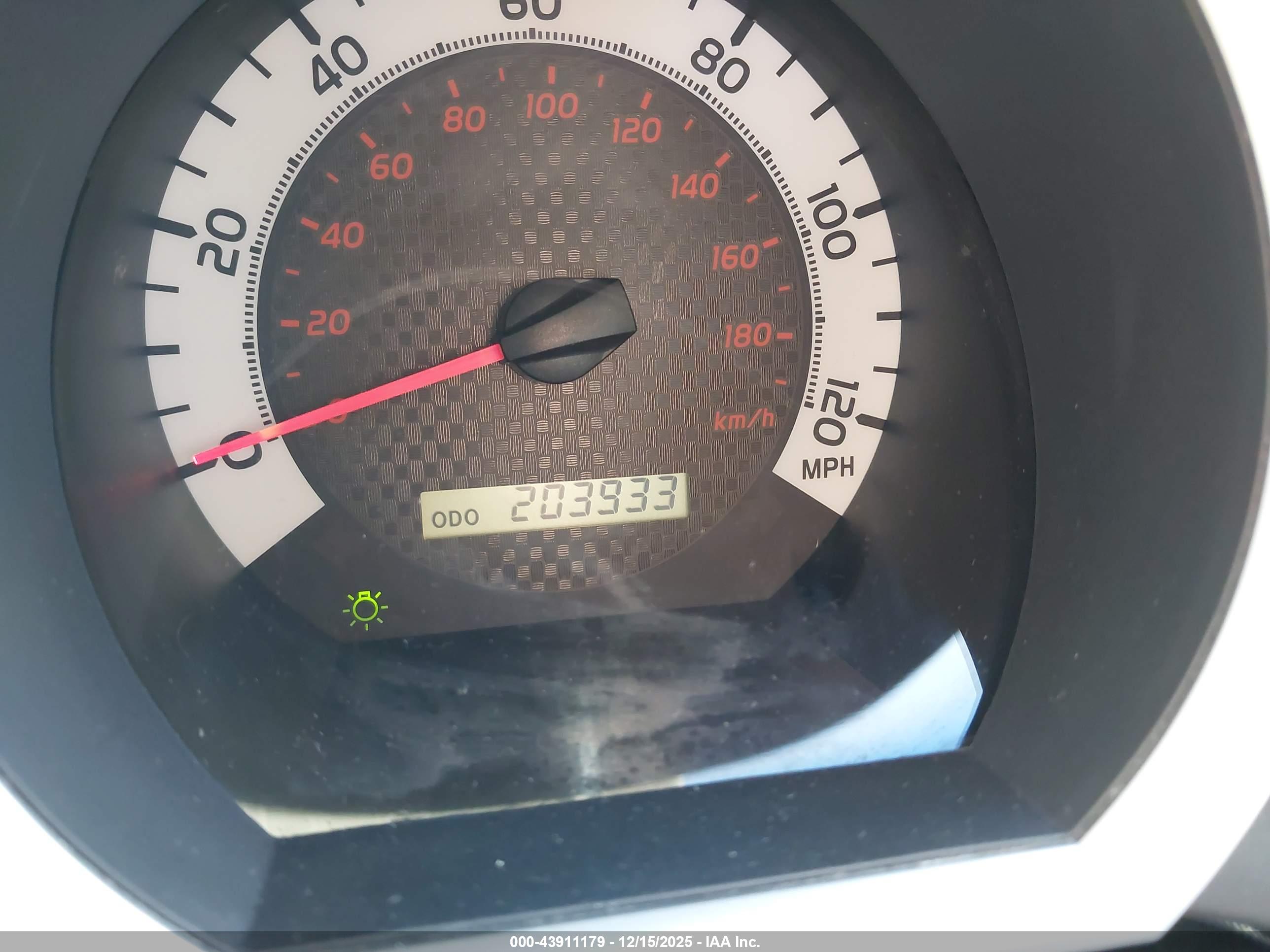TOYOTA TACOMA image 7
