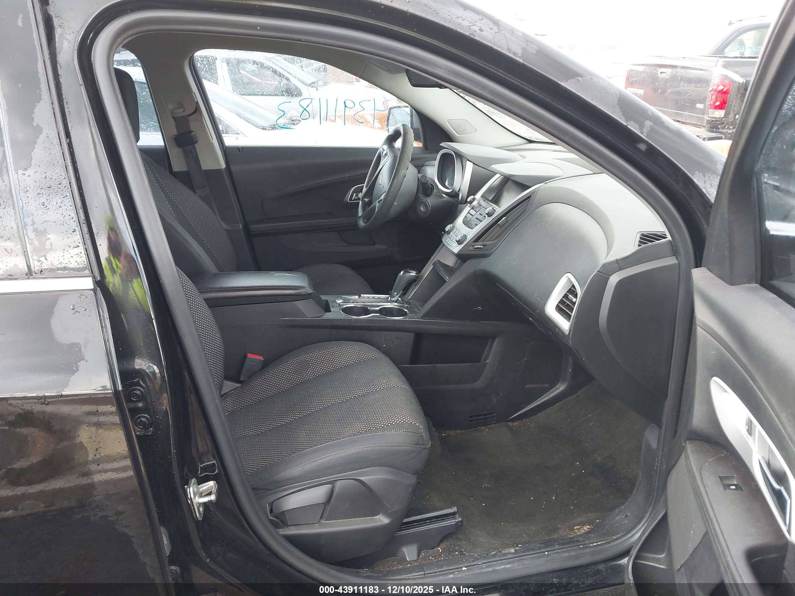 CHEVROLET EQUINOX image 5