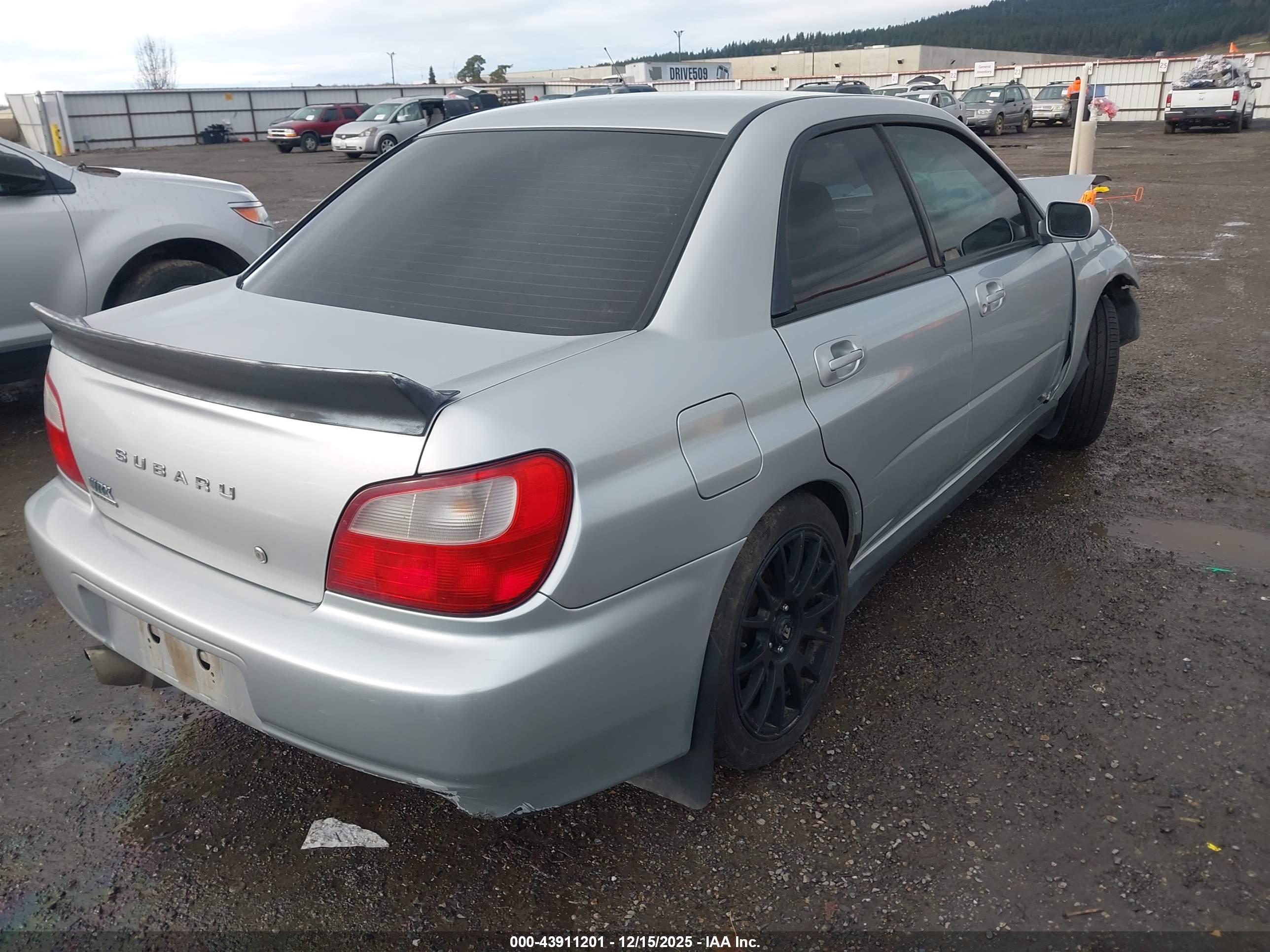 SUBARU IMPREZA image 4