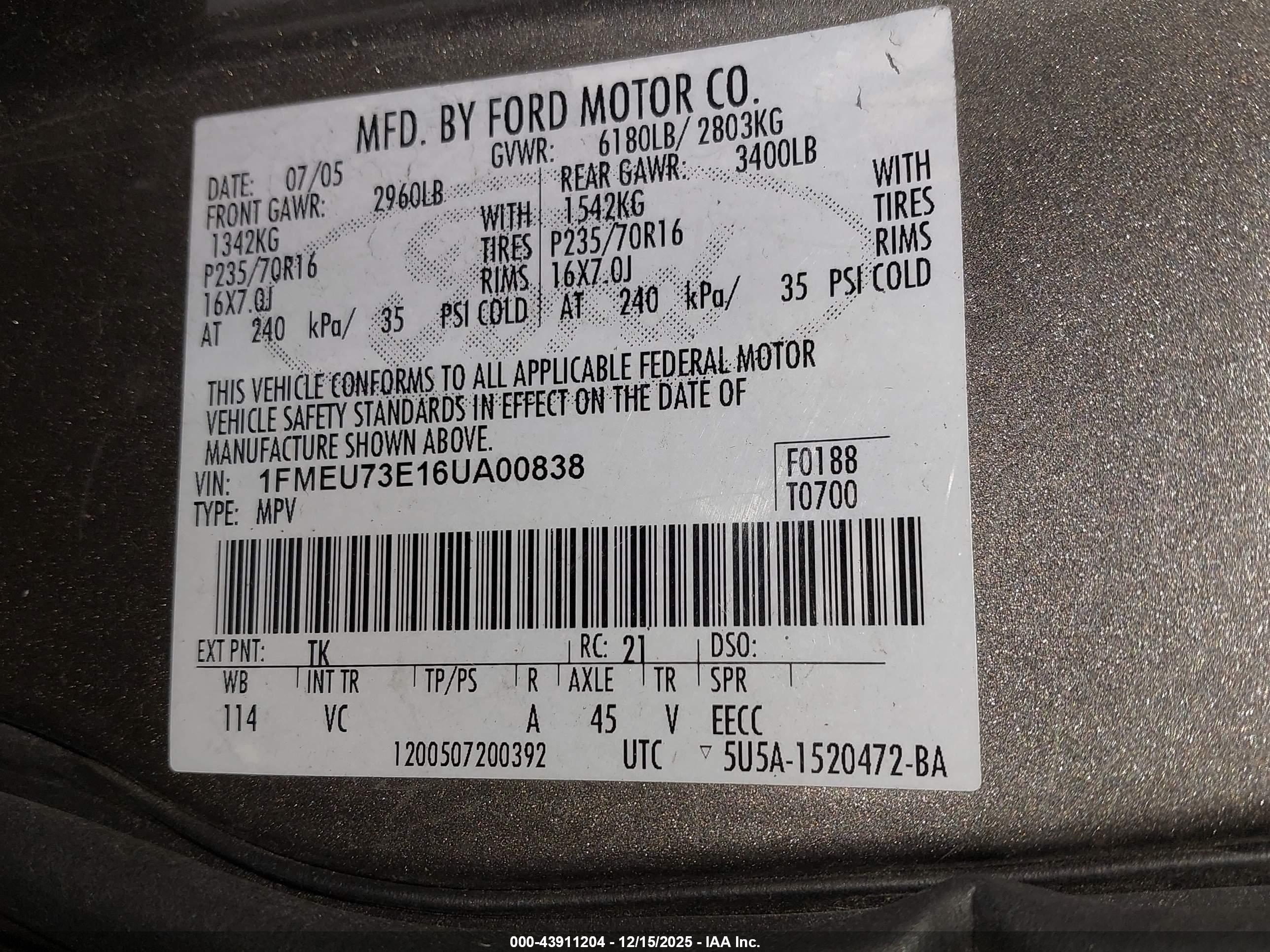 FORD EXPLORER image 9