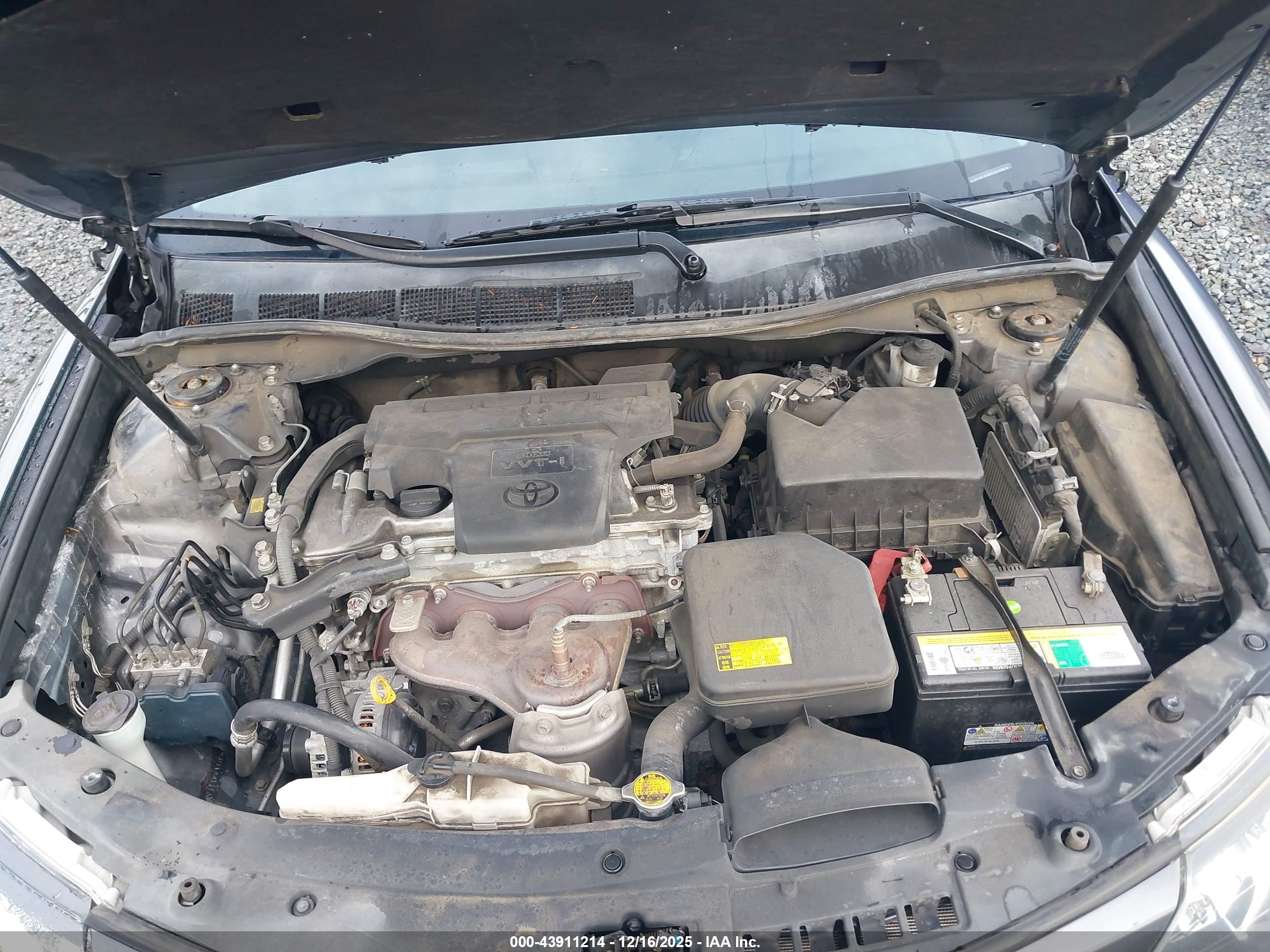 TOYOTA CAMRY image 10