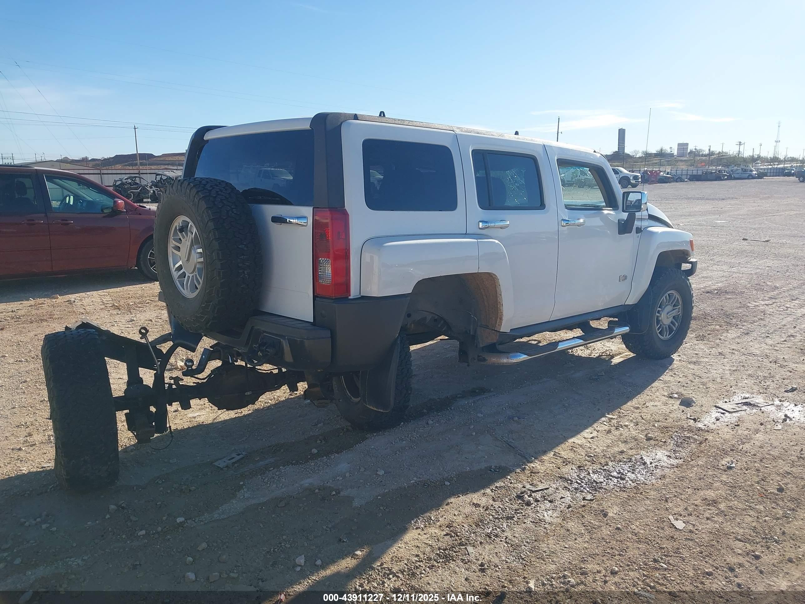 HUMMER H3 image 4