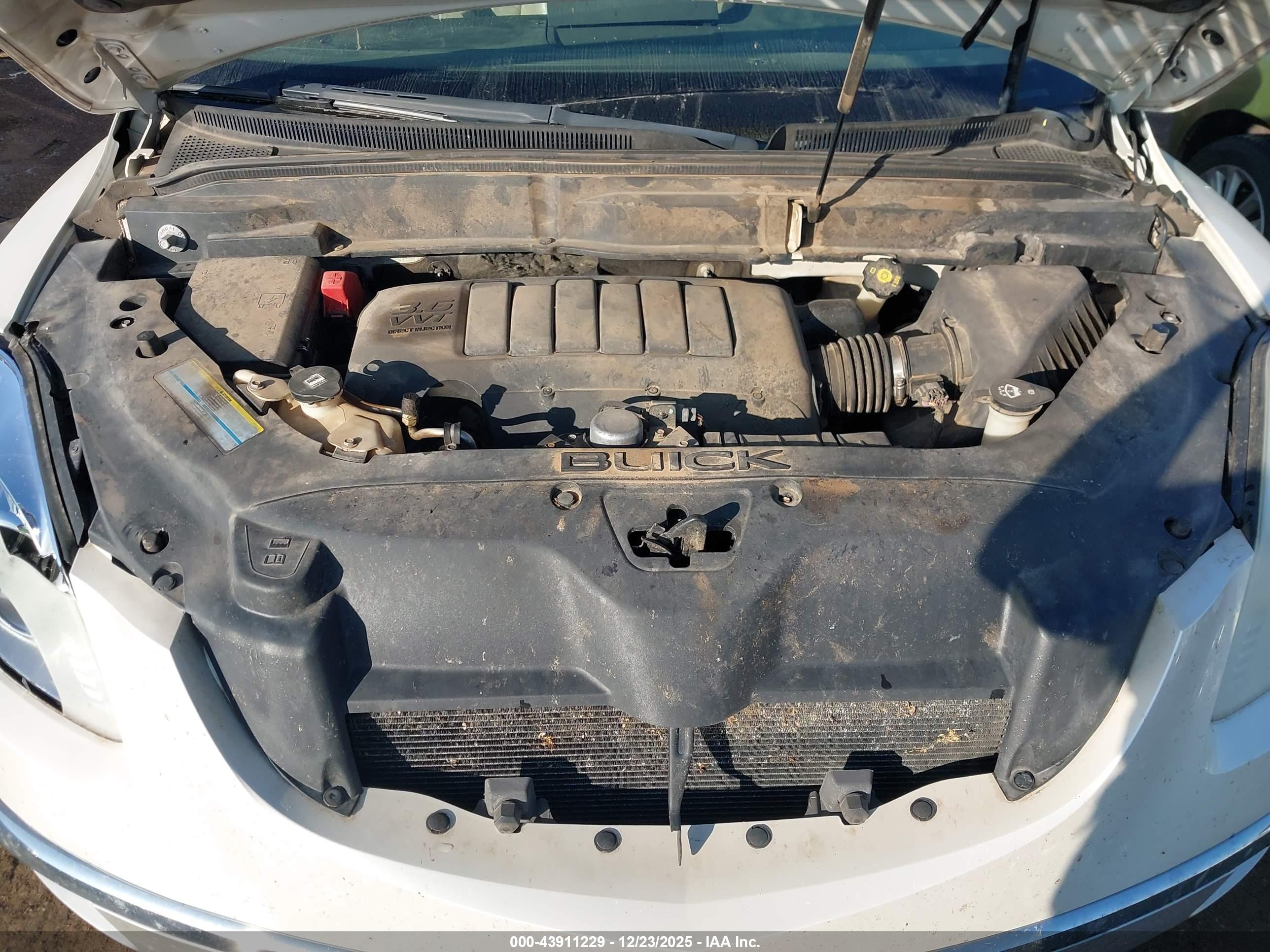 BUICK ENCLAVE image 10