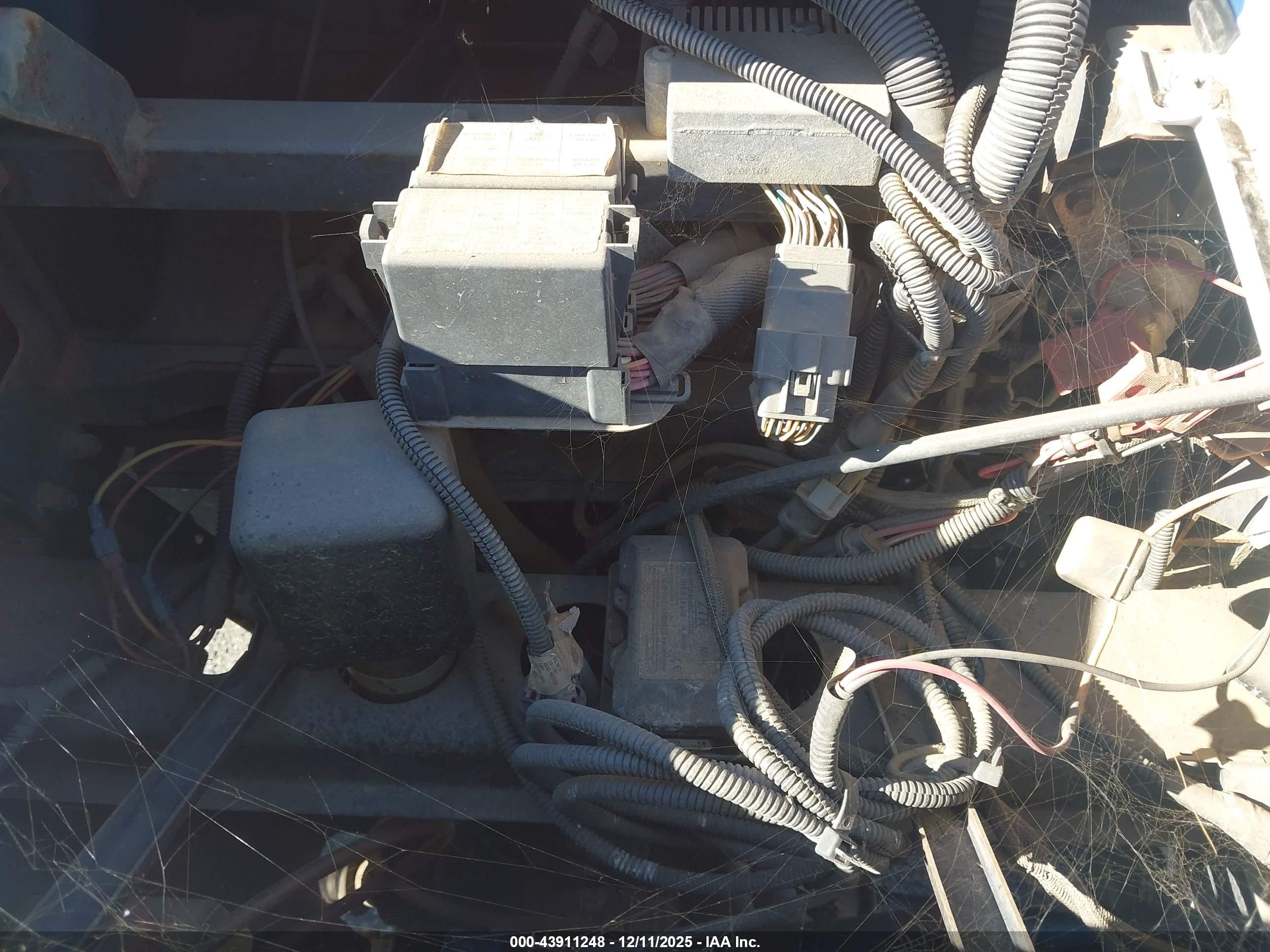 POLARIS BOBCAT image 10