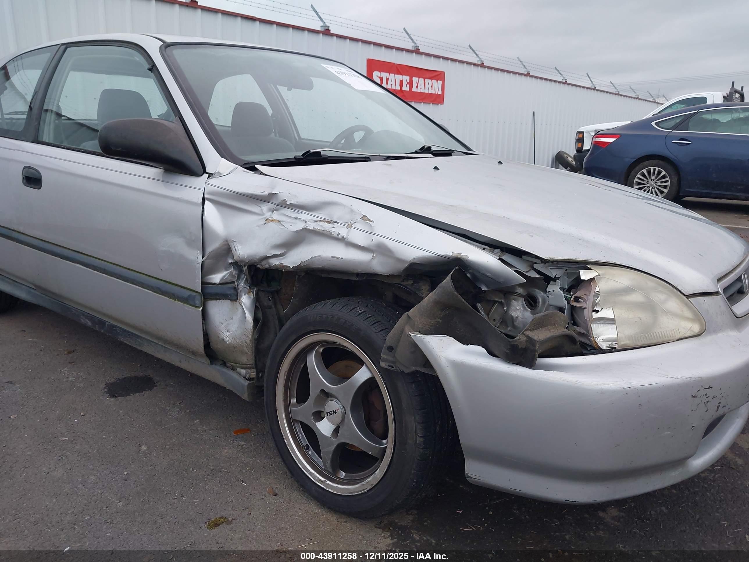 HONDA CIVIC image 6