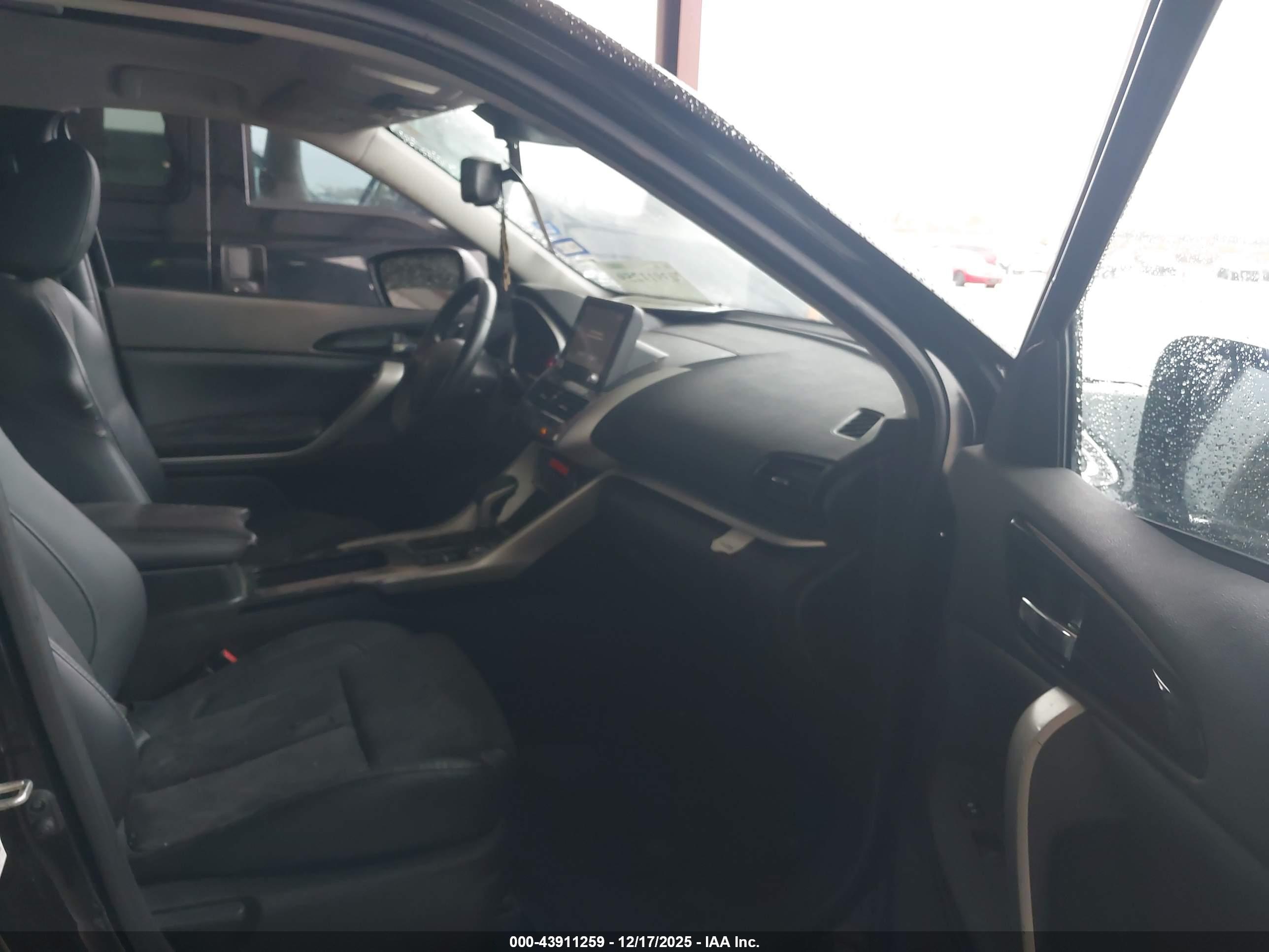 MITSUBISHI ECLIPSE image 5