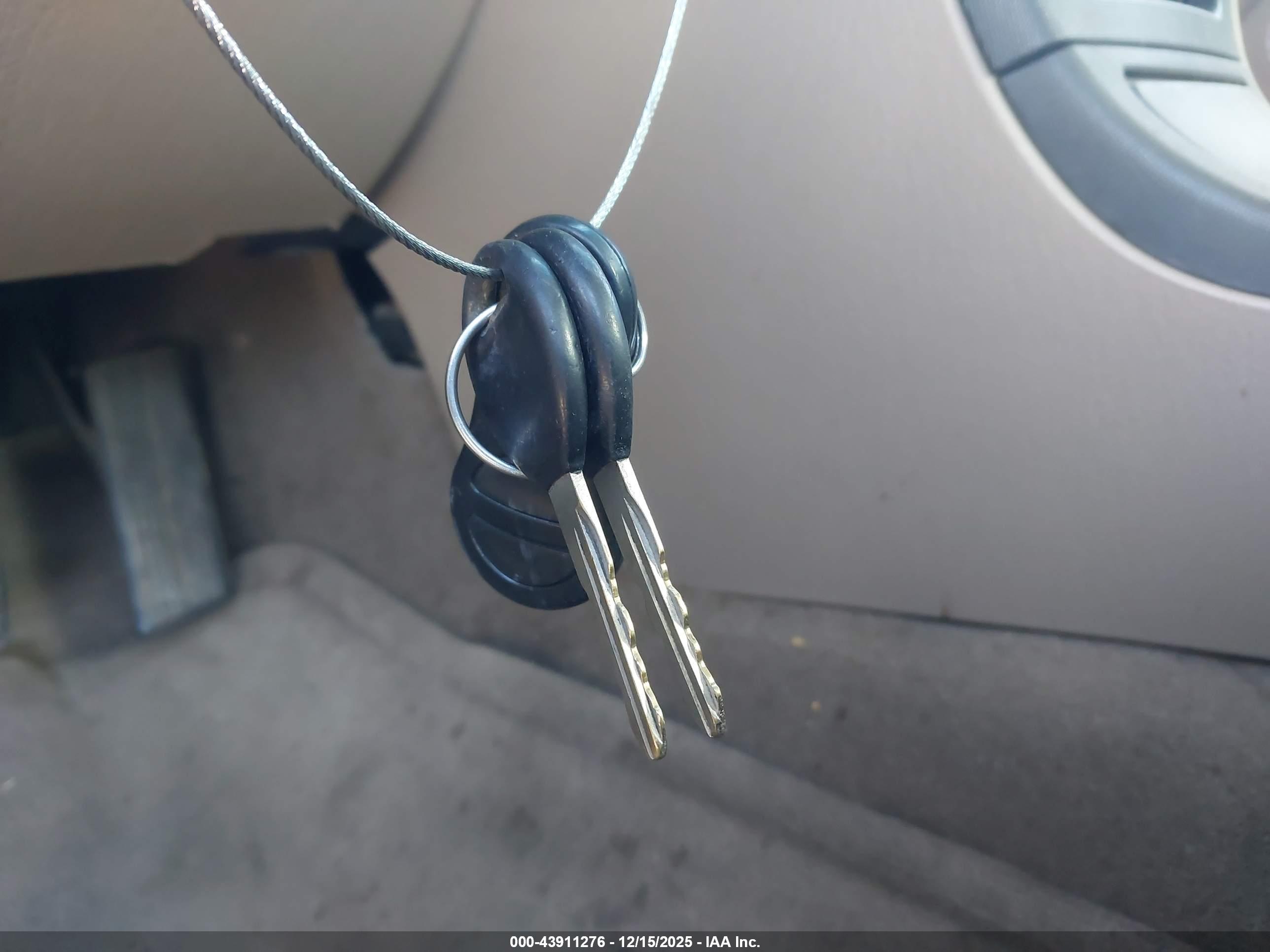 DODGE INTREPID image 11