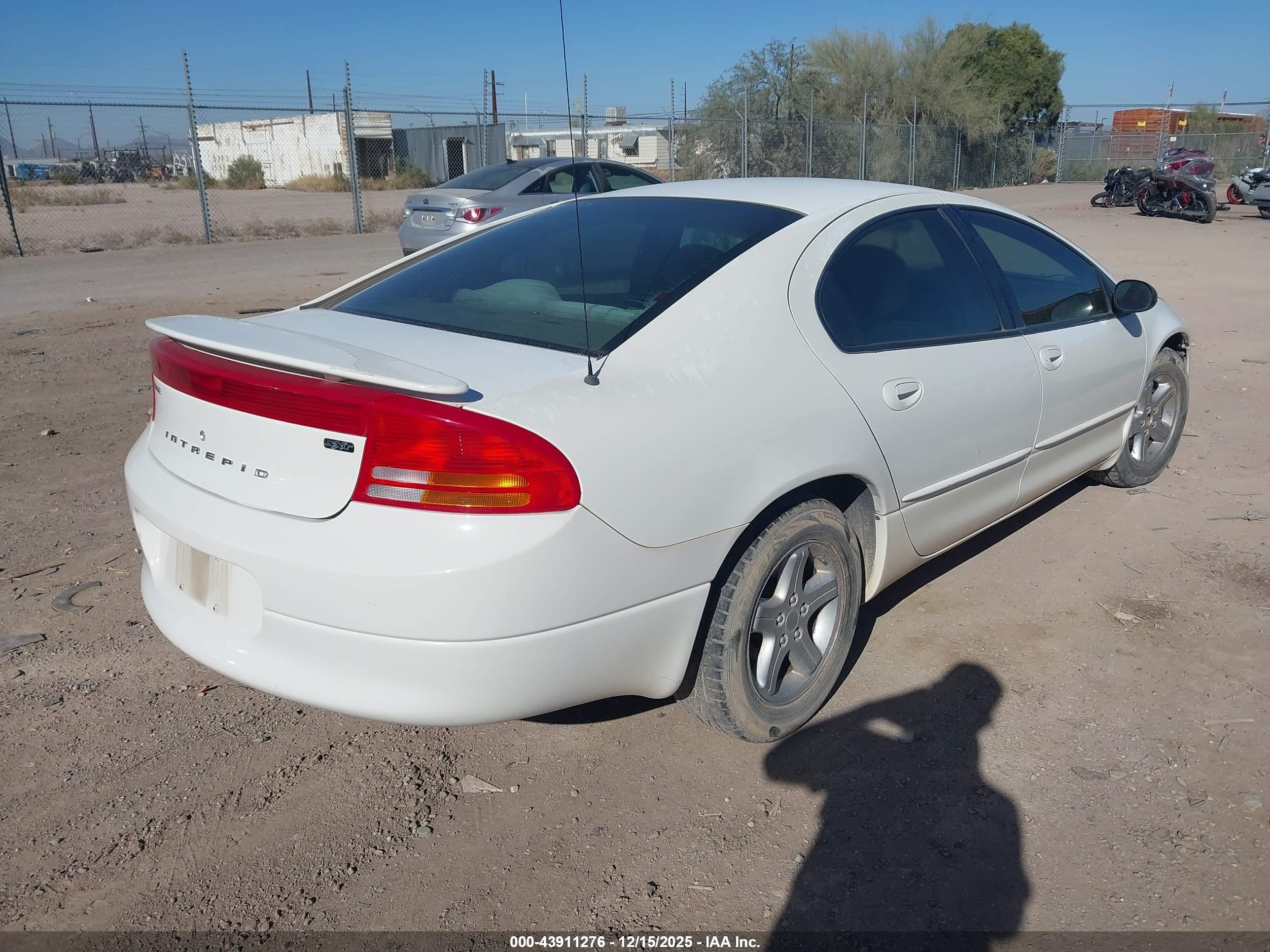 DODGE INTREPID image 4