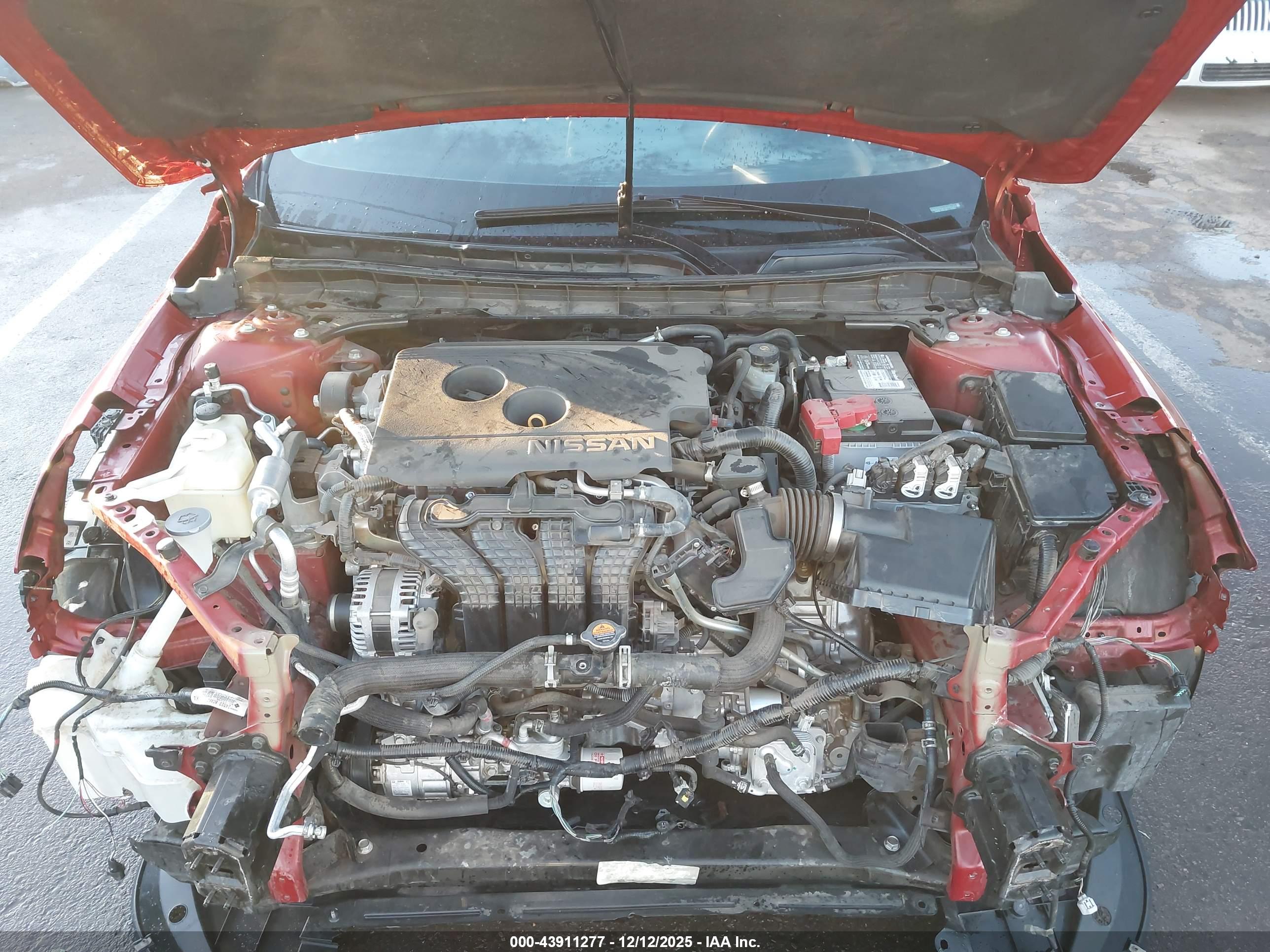 NISSAN ALTIMA image 10
