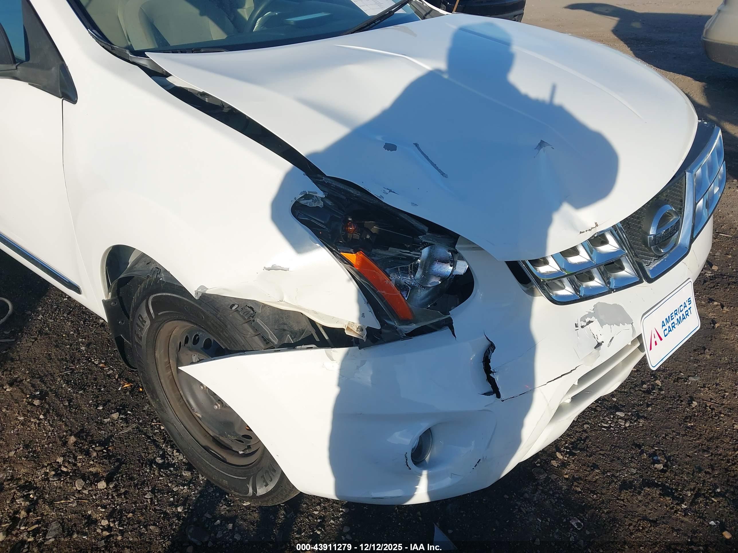 NISSAN ROGUE image 6