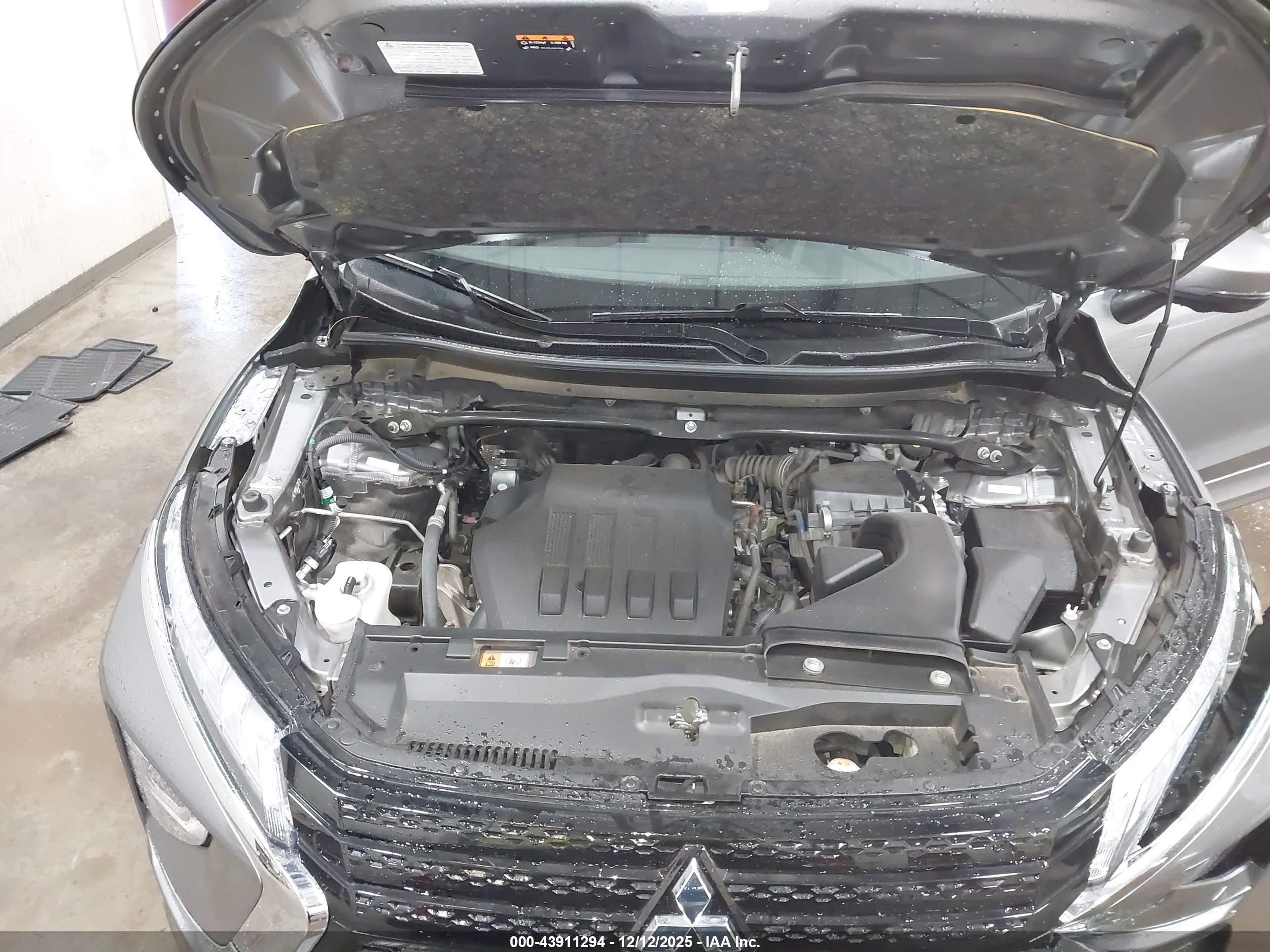 MITSUBISHI ECLIPSE image 10