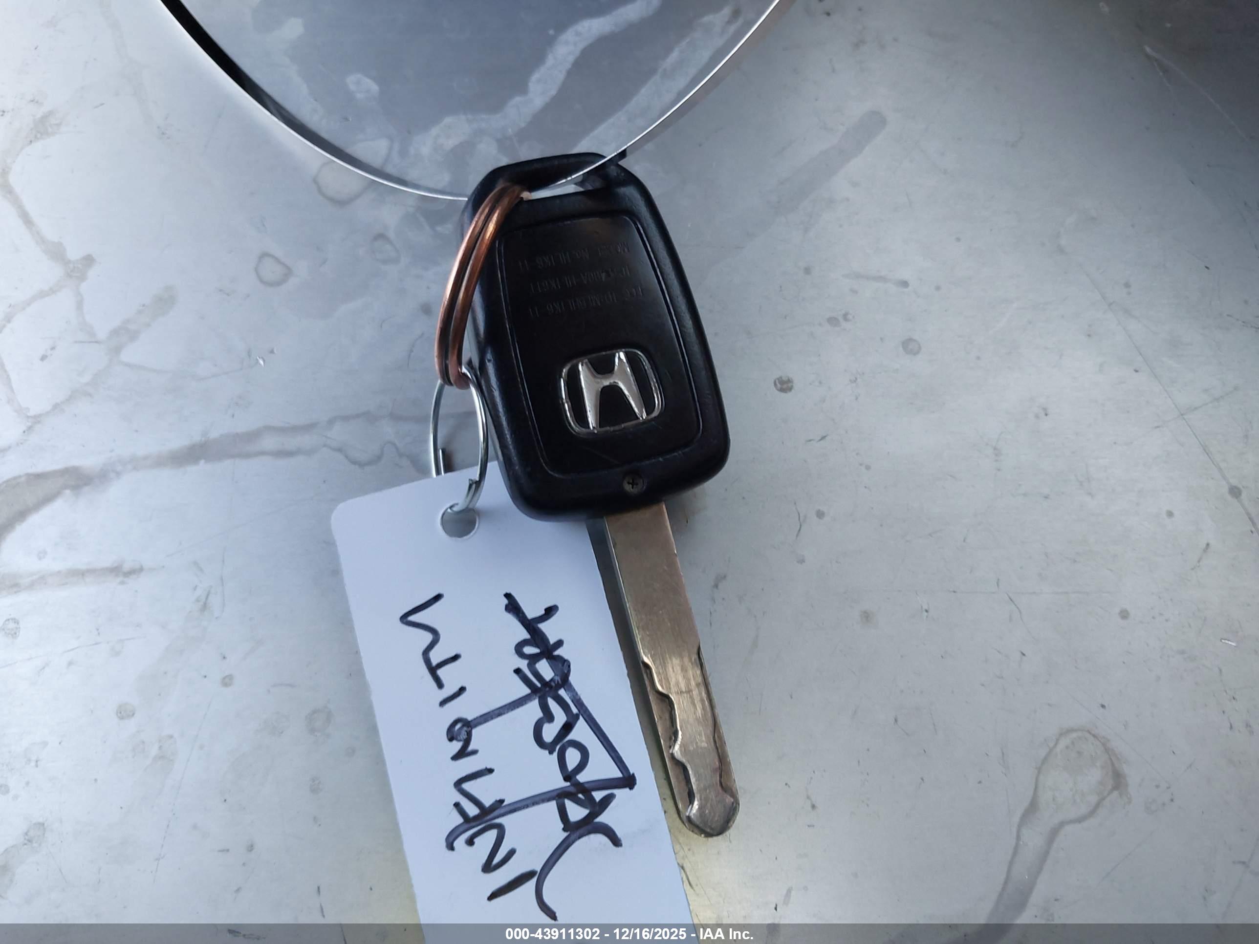 HONDA ACCORD image 11