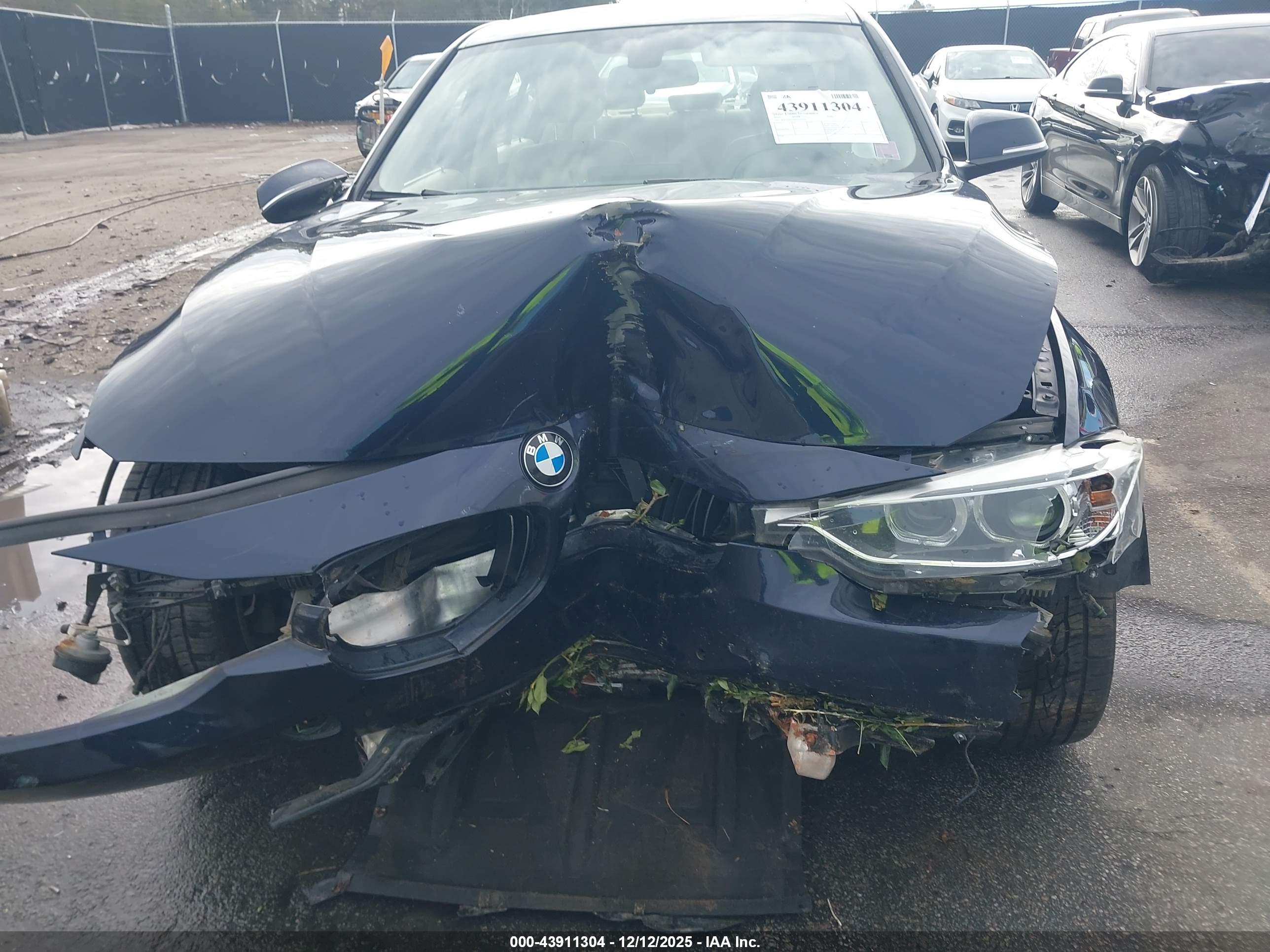 BMW 328I image 6