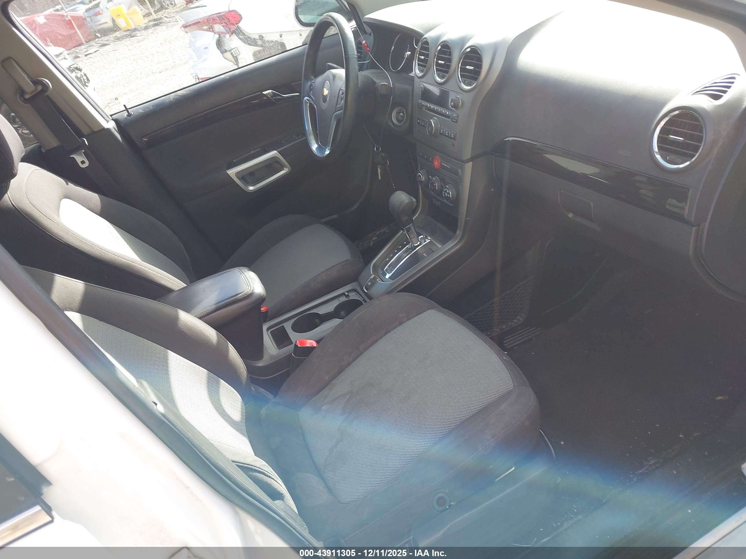 CHEVROLET CAPTIVA image 5