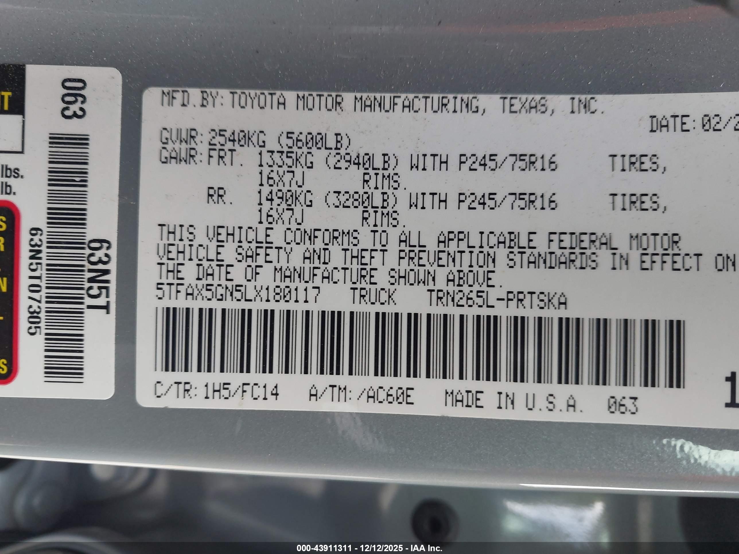 TOYOTA TACOMA image 9