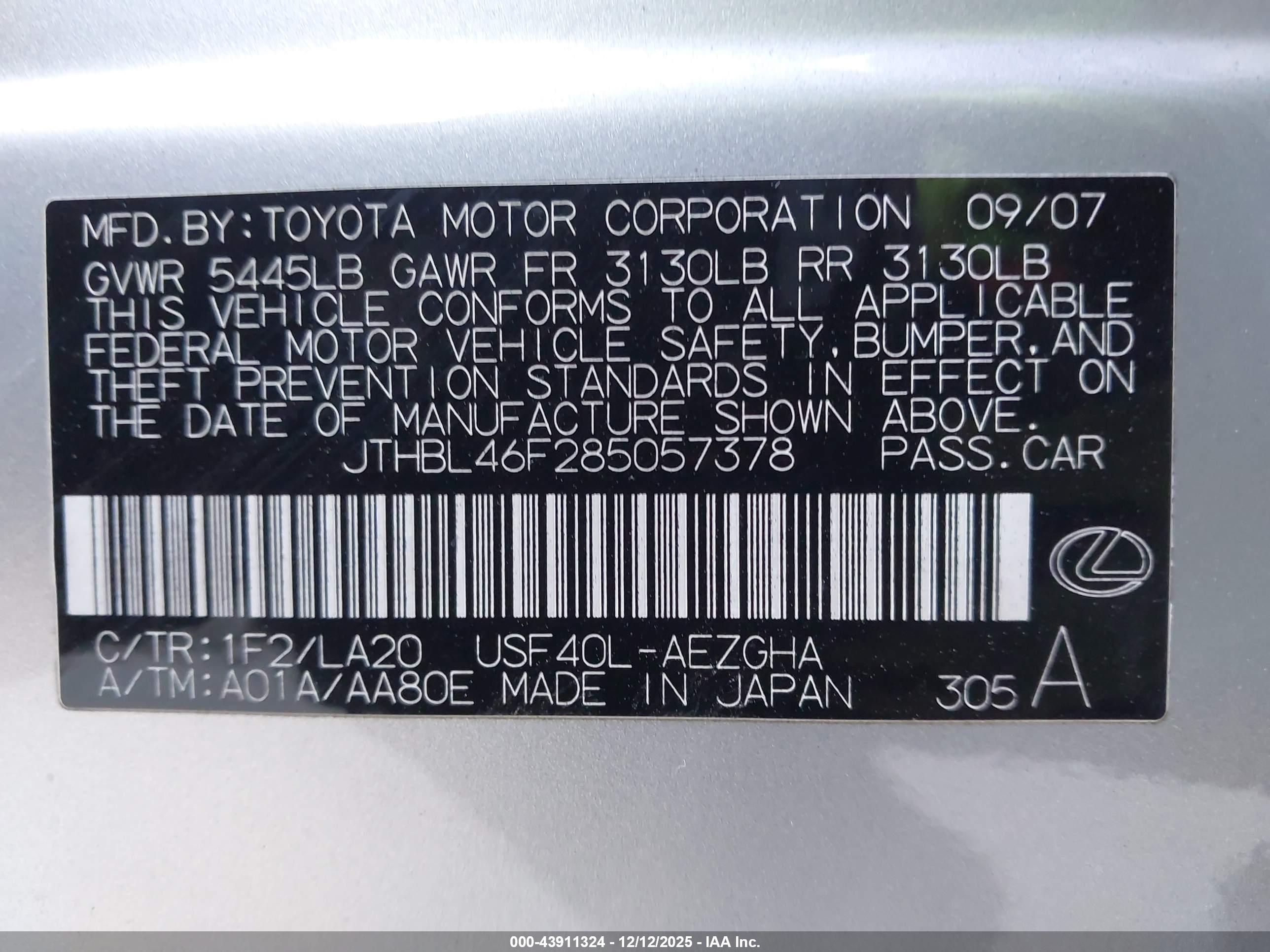 LEXUS LS image 9