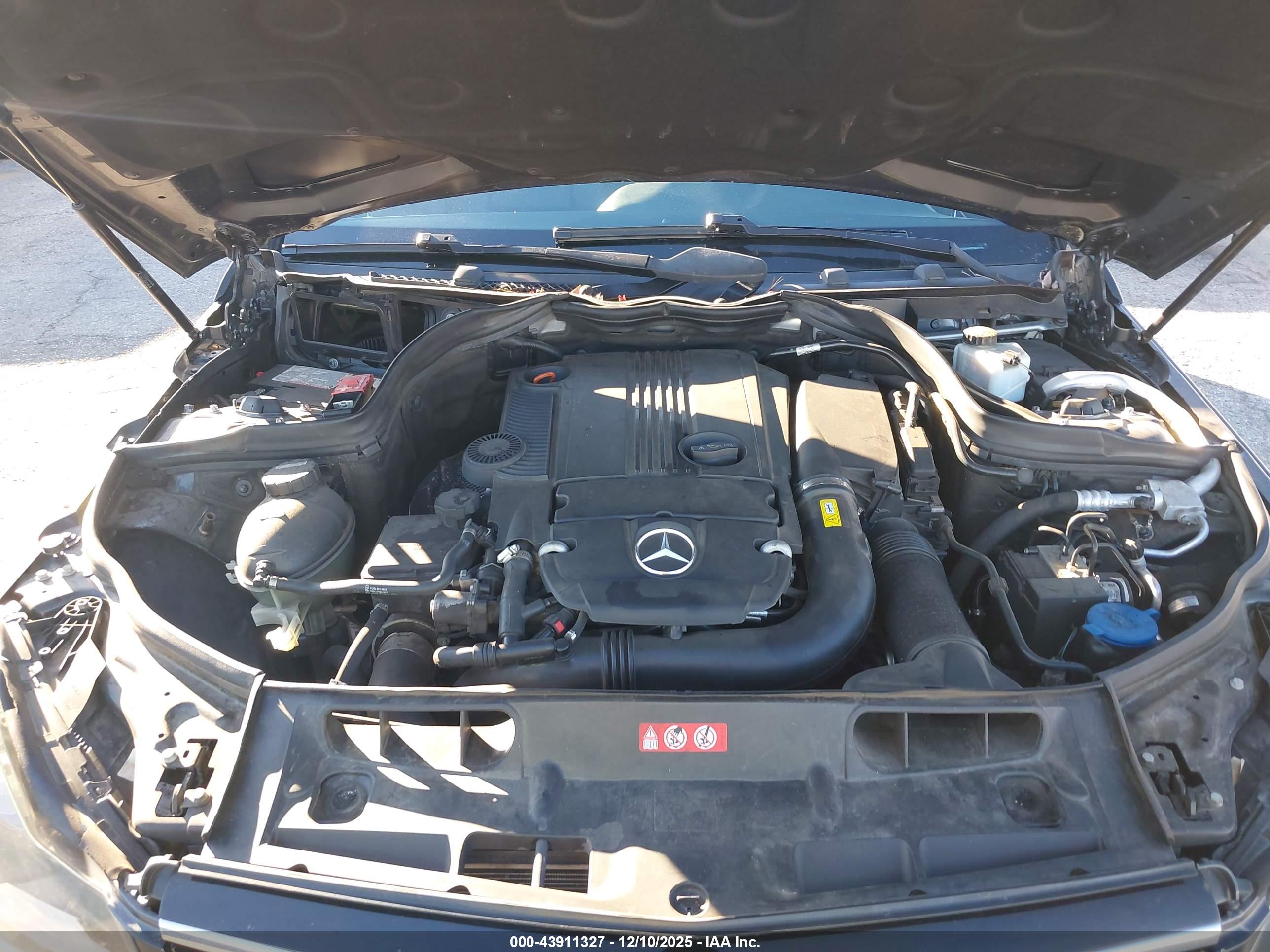 MERCEDES-BENZ C image 10
