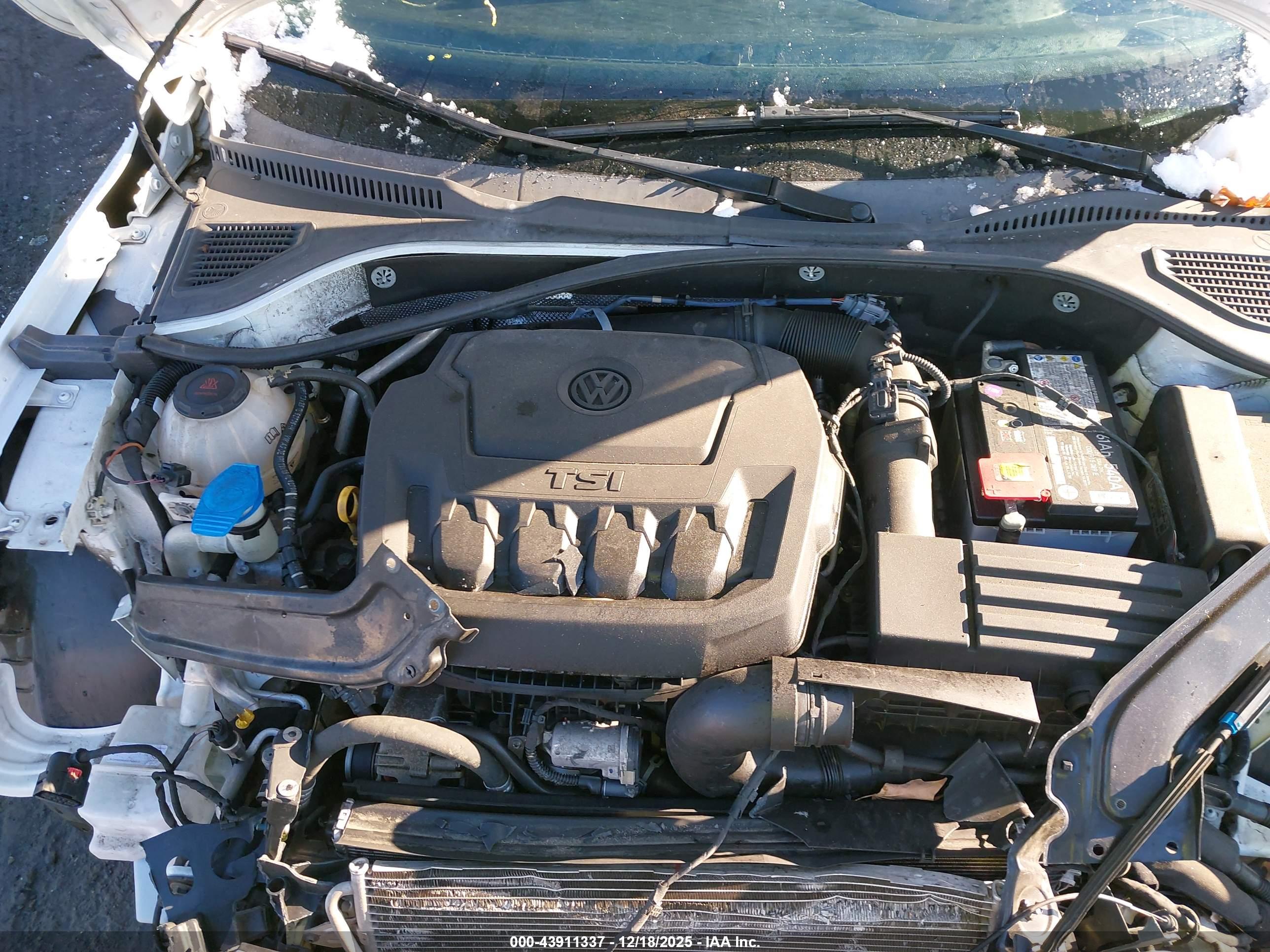 VOLKSWAGEN PASSAT image 10
