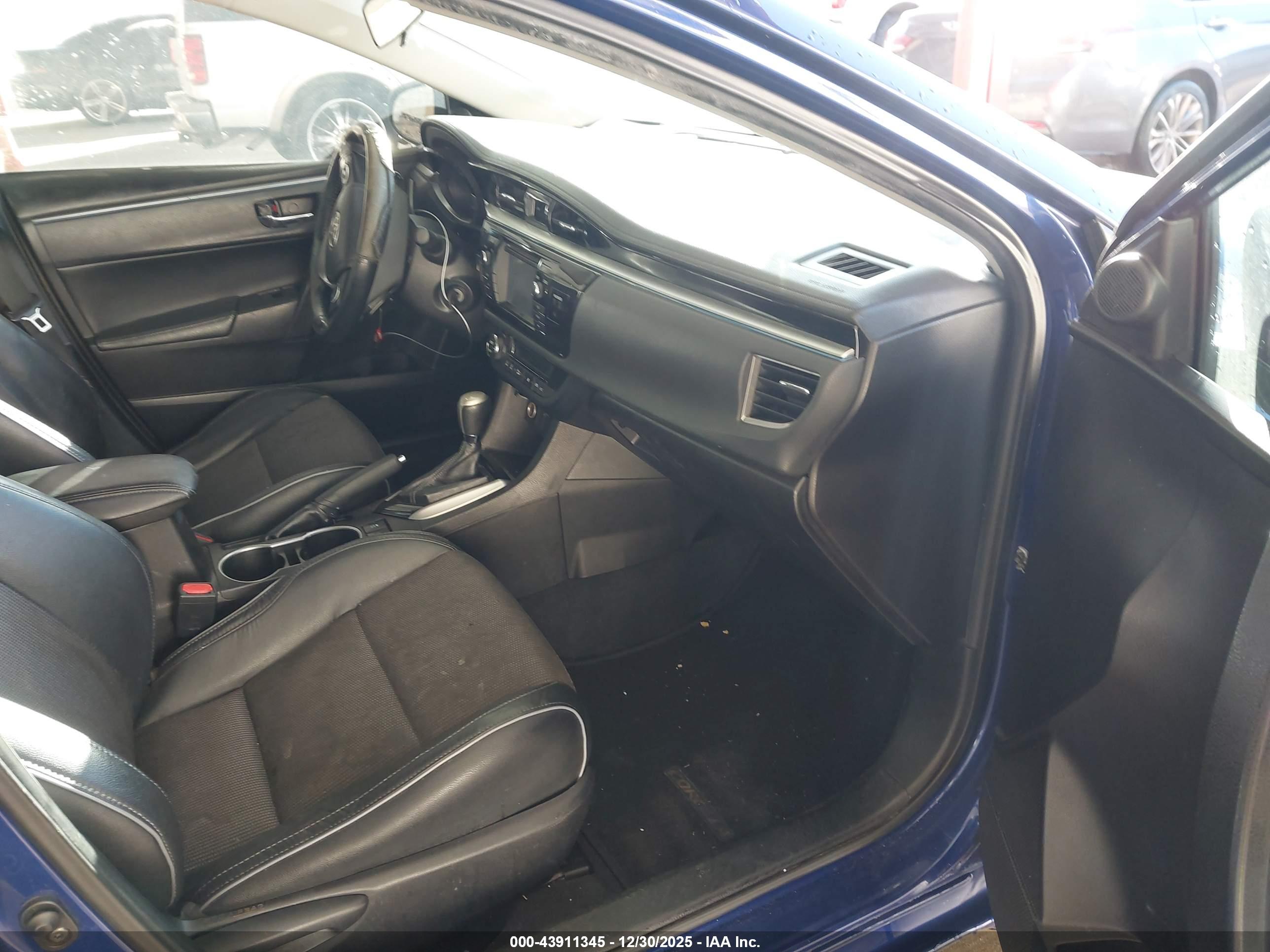 TOYOTA COROLLA image 5