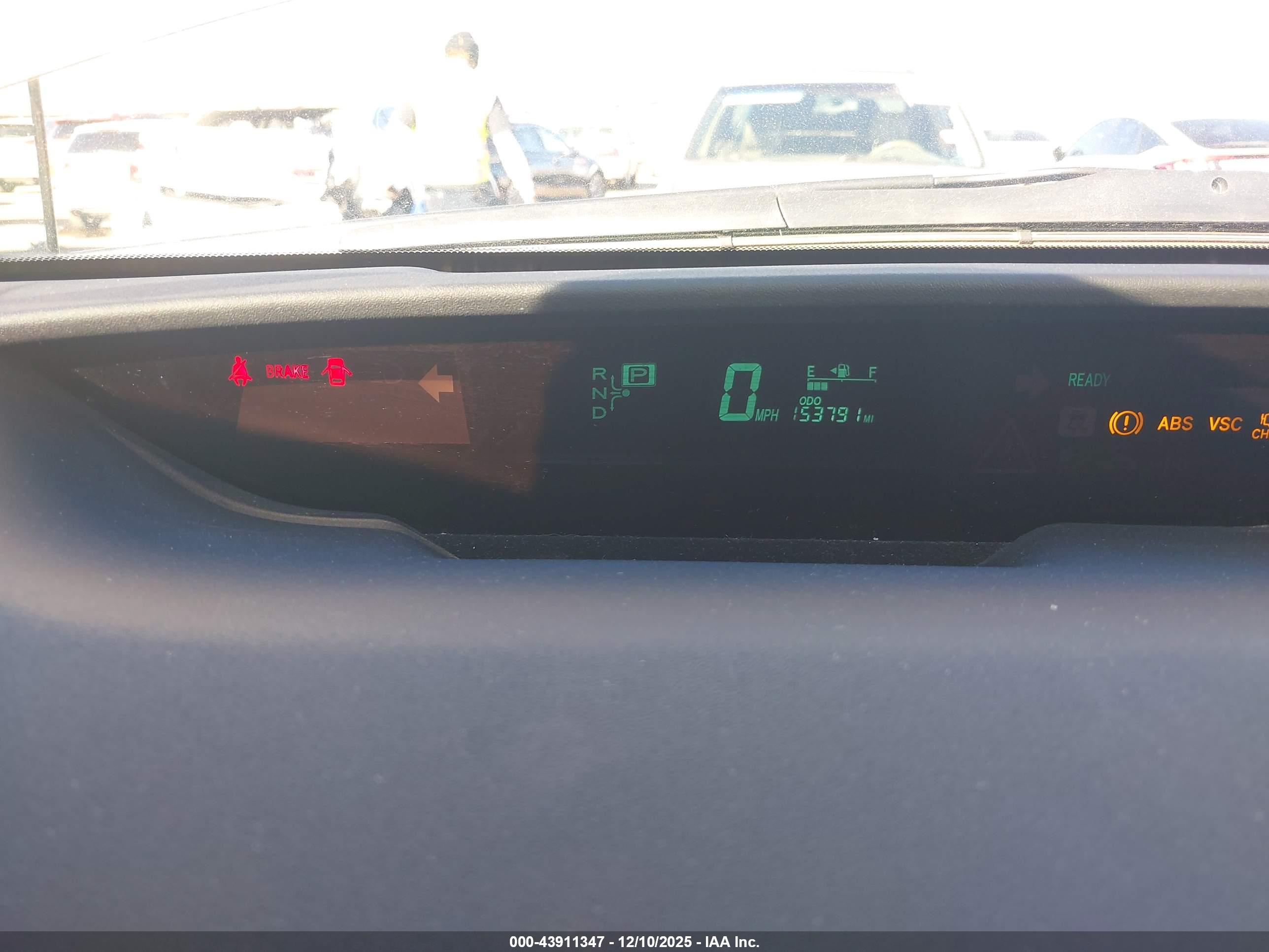 TOYOTA PRIUS image 7