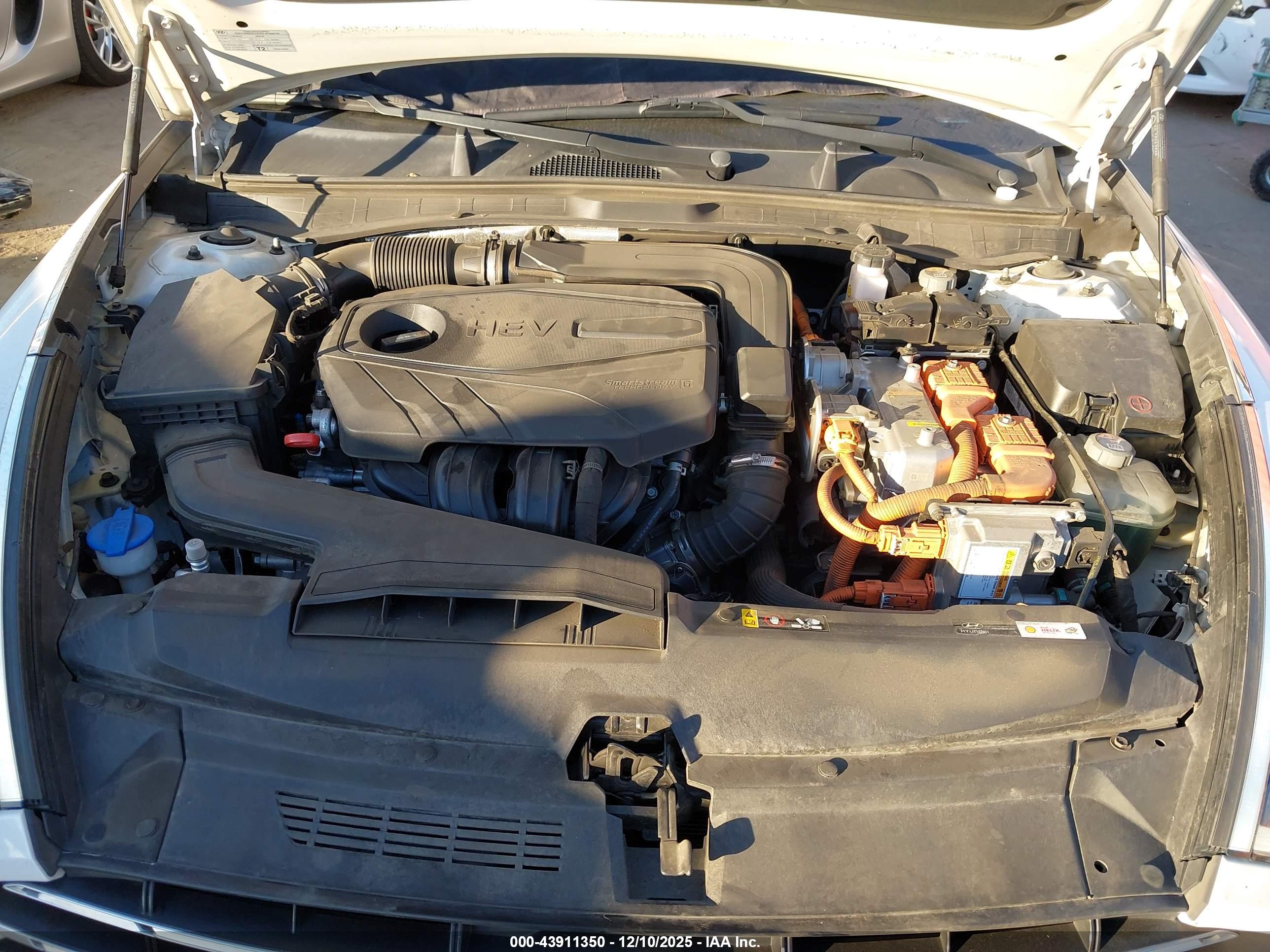 HYUNDAI SONATA image 10