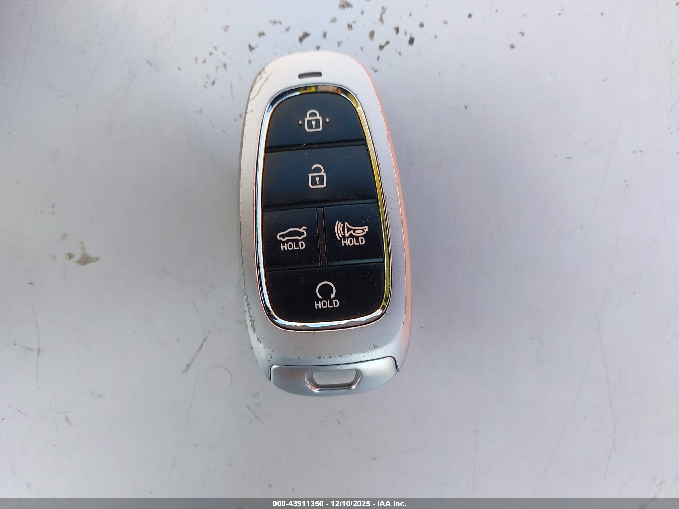 HYUNDAI SONATA image 11