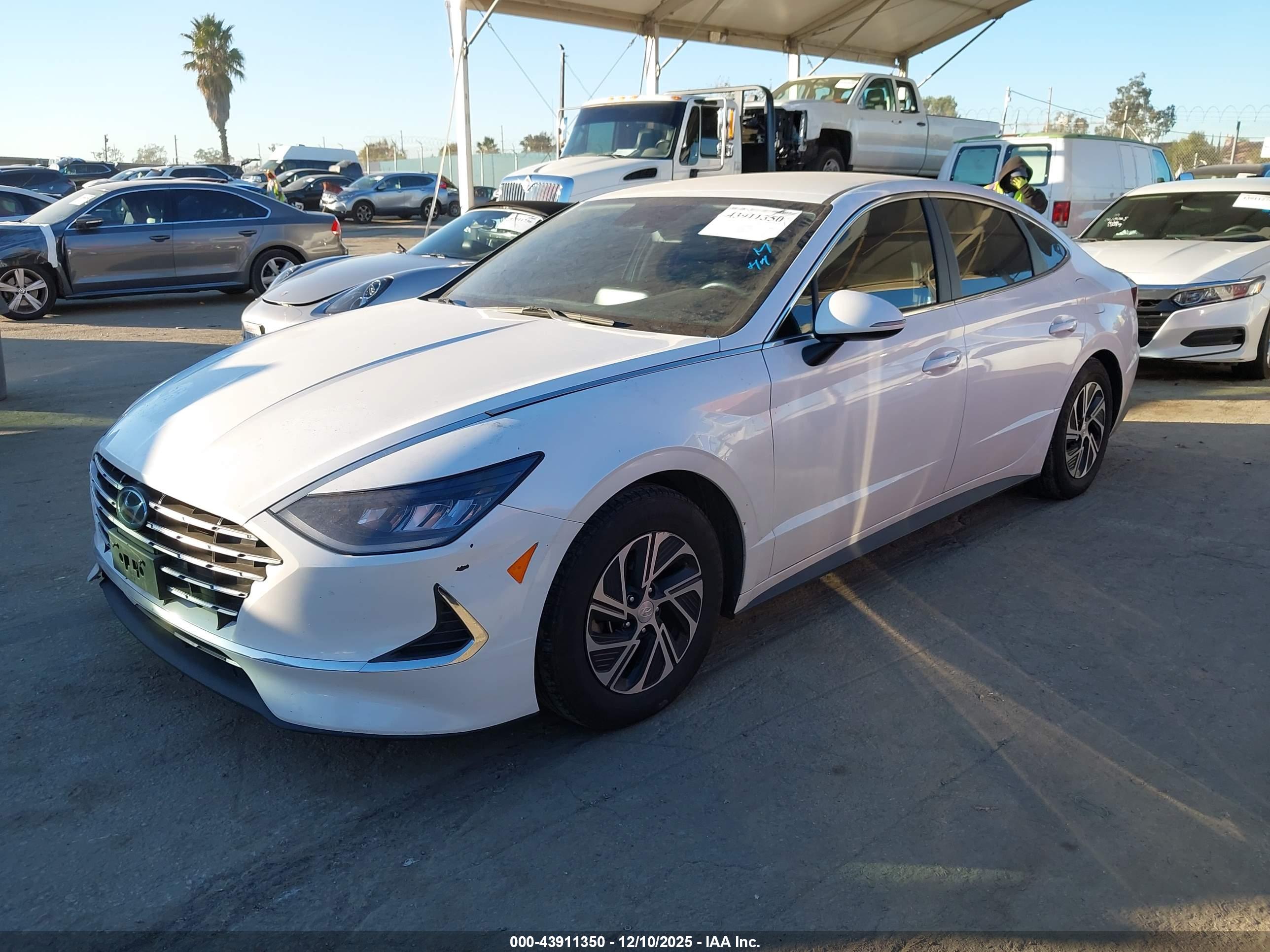 HYUNDAI SONATA image 2