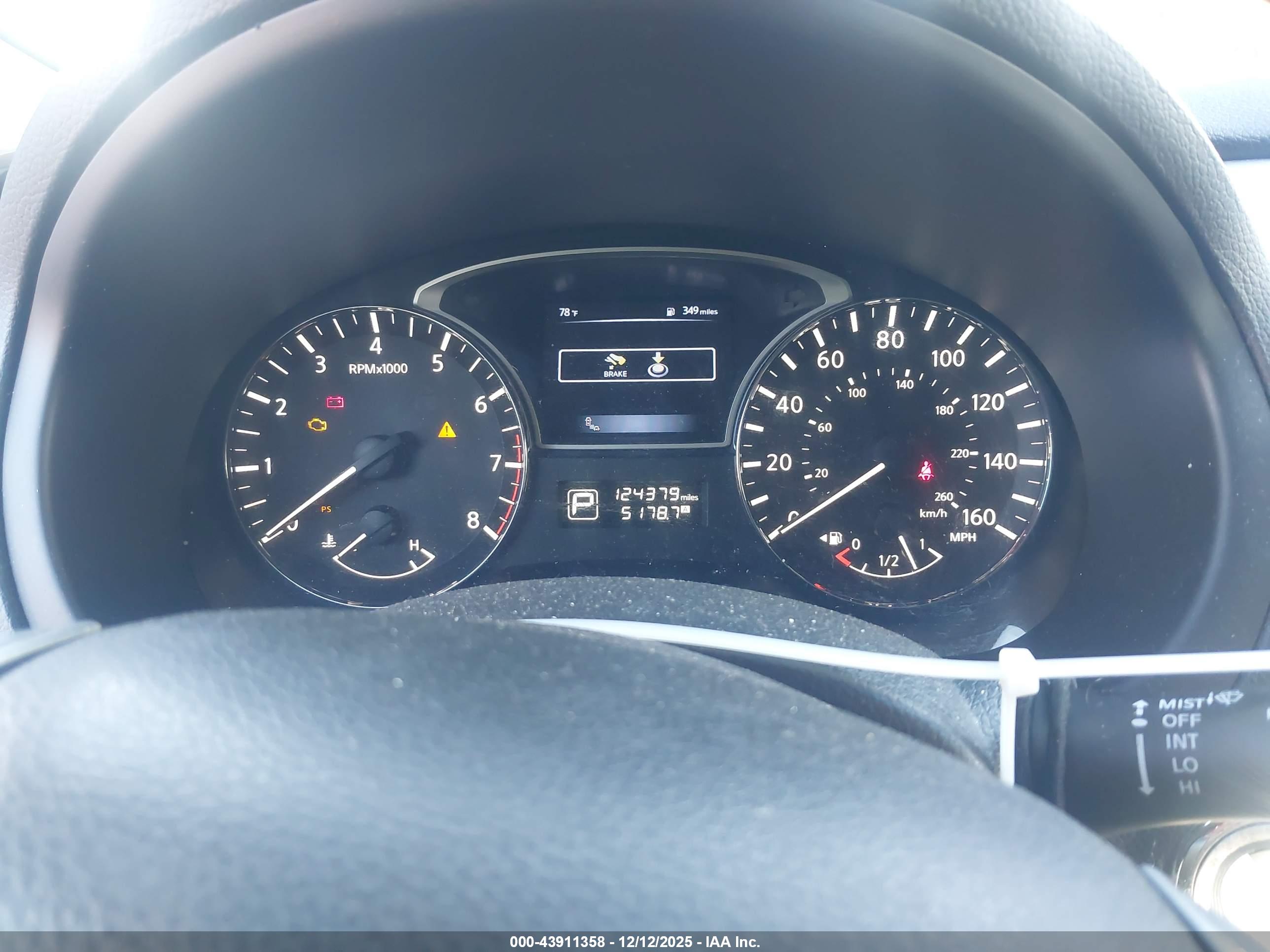 NISSAN ALTIMA image 7