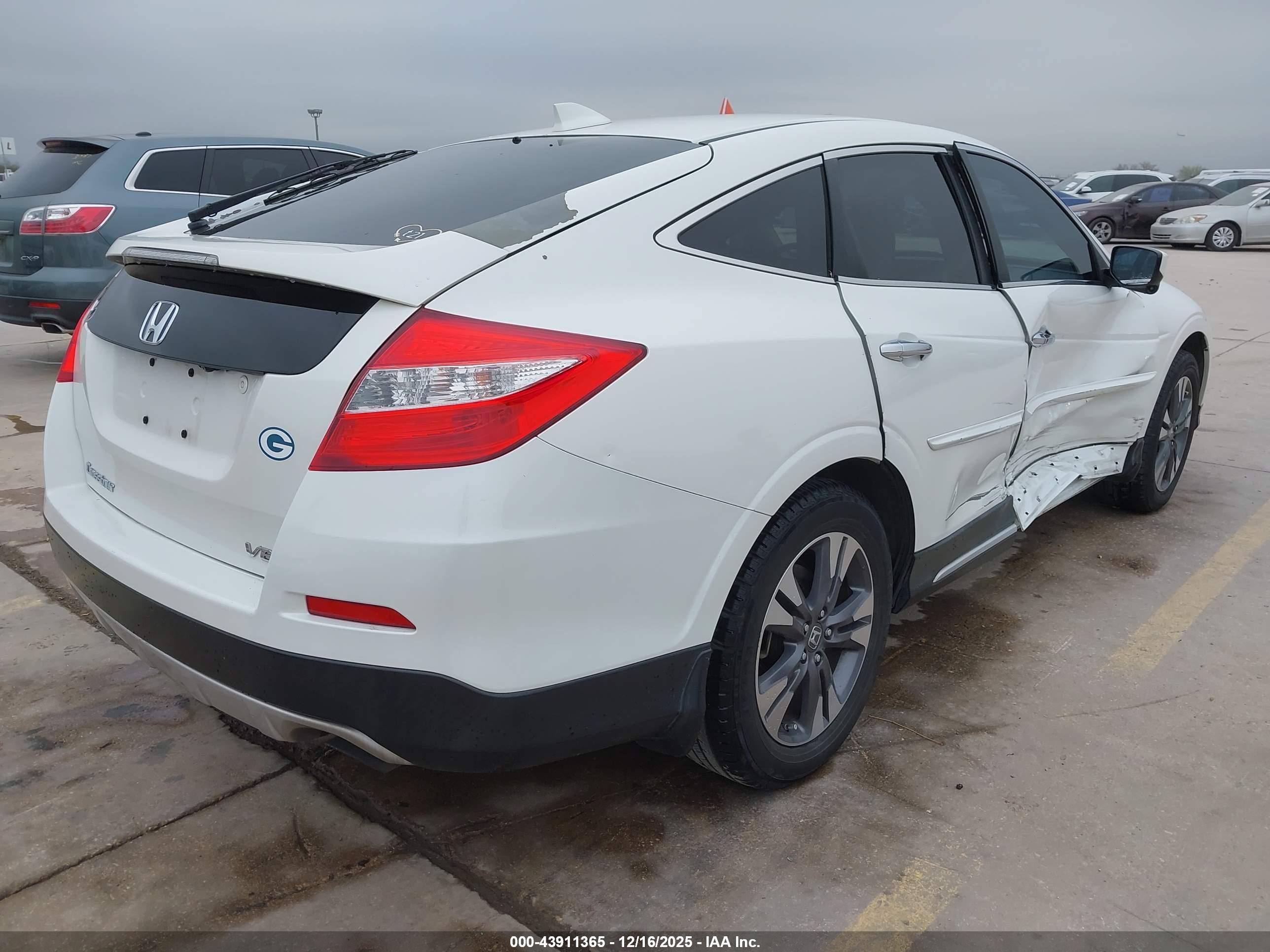HONDA CROSSTOUR image 4