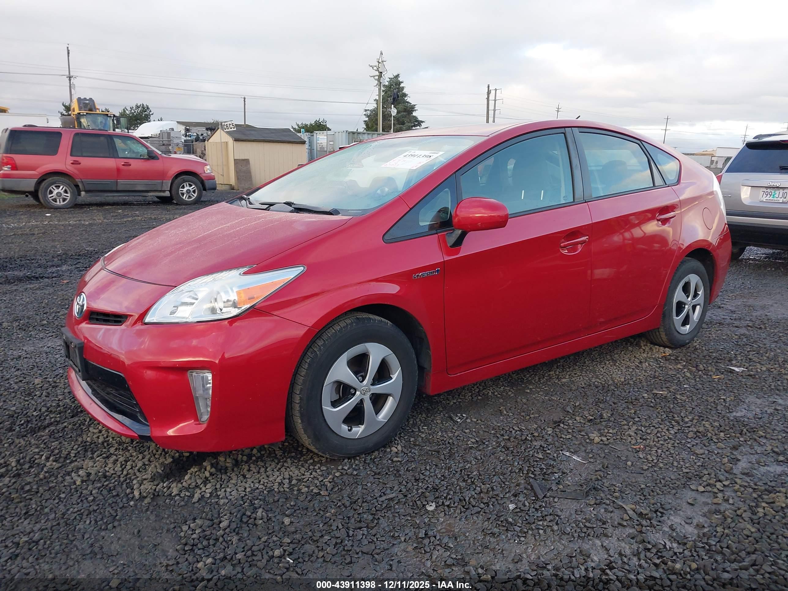 TOYOTA PRIUS image 2